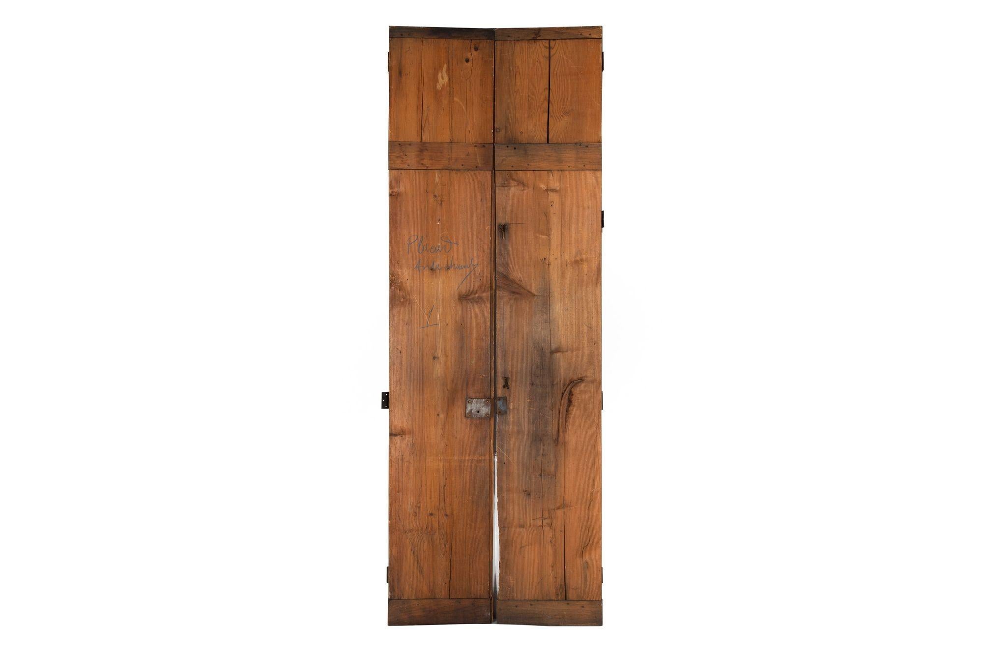 19th Century French Antique Scrubbed Pine Trompe L'oeil Decorated Doors For Sale 4