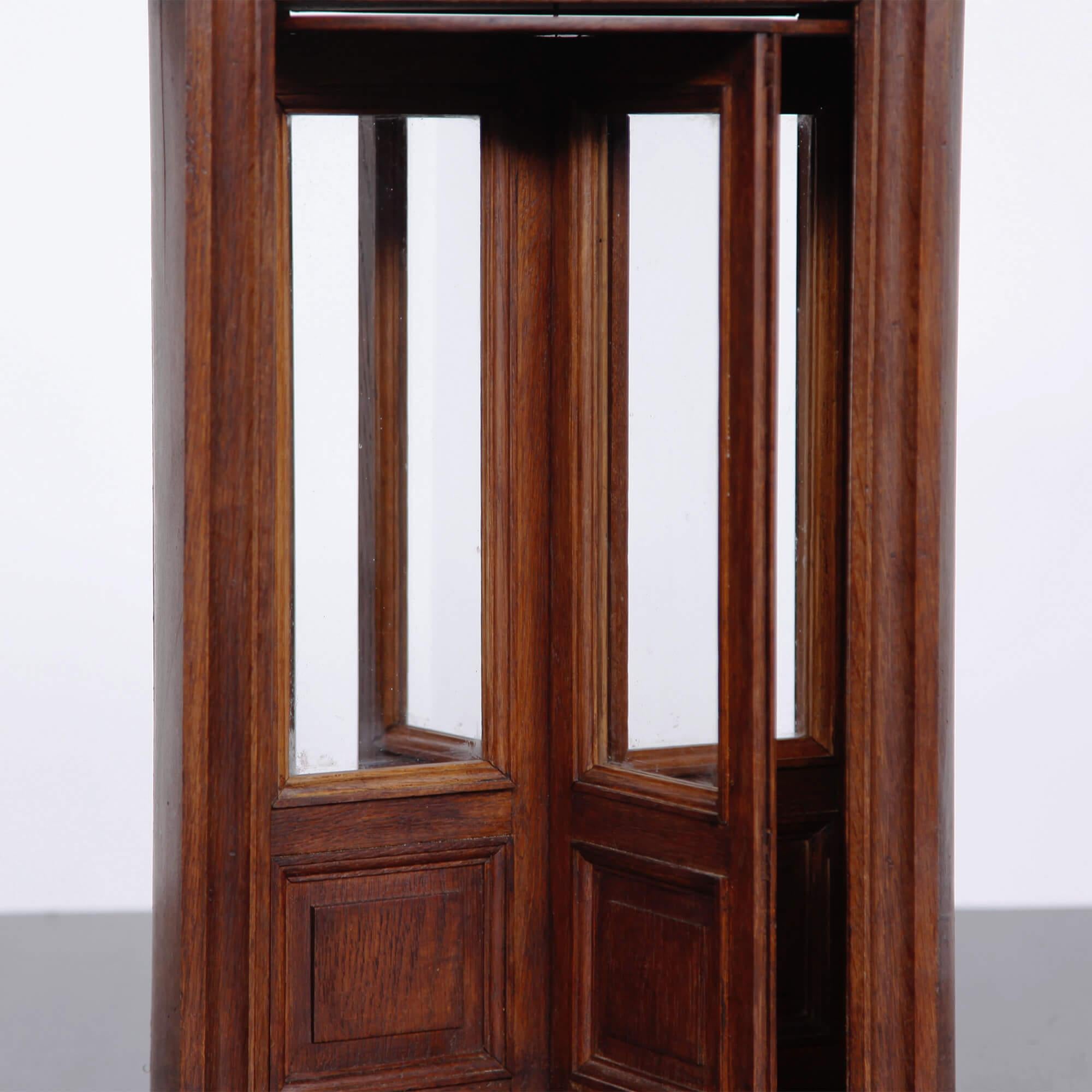 Verre Modèle architectural français du XIXe siècle de portes tournantes en vente