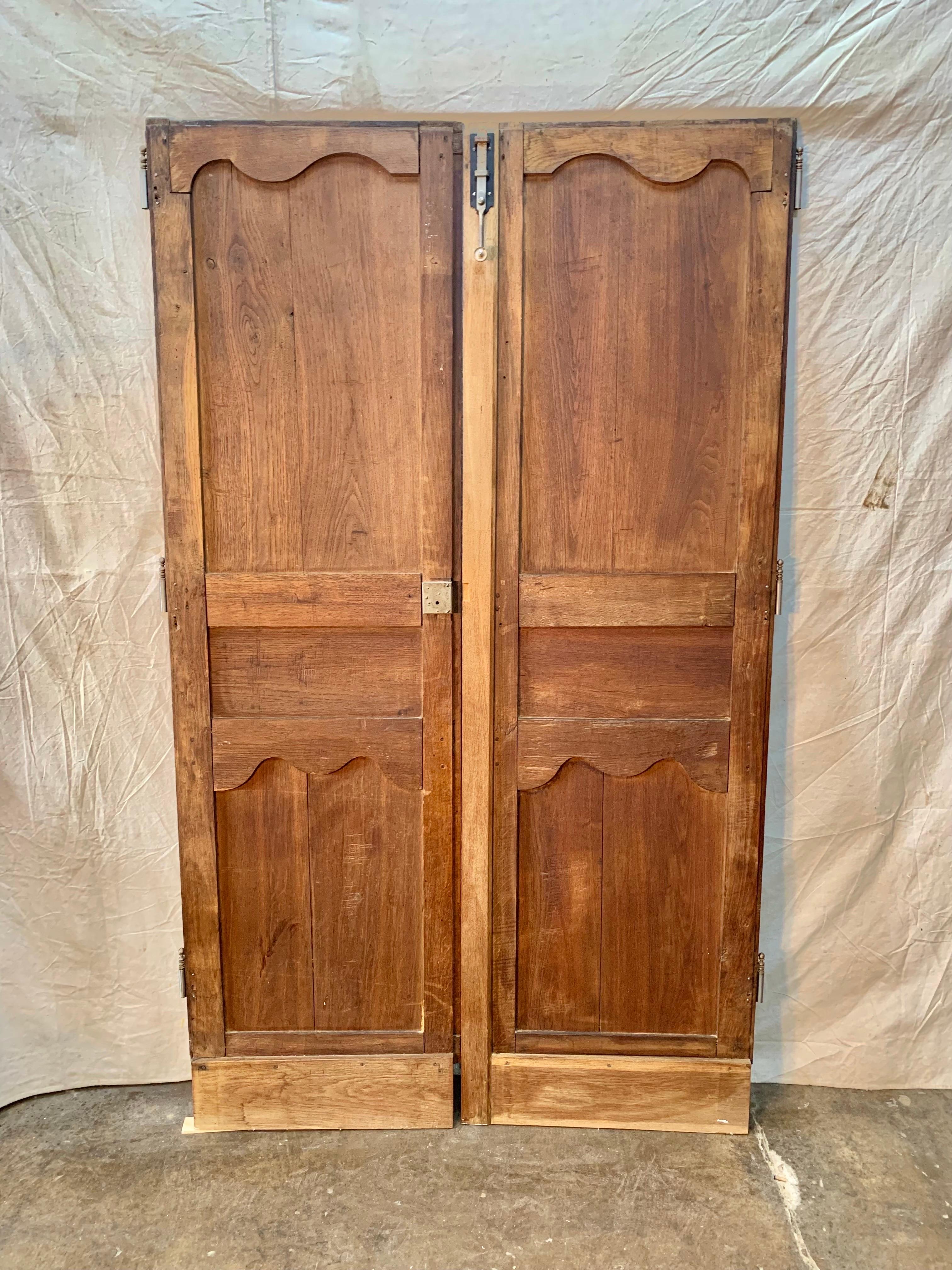19th Century French Armoire Doors - a Pair For Sale 9
