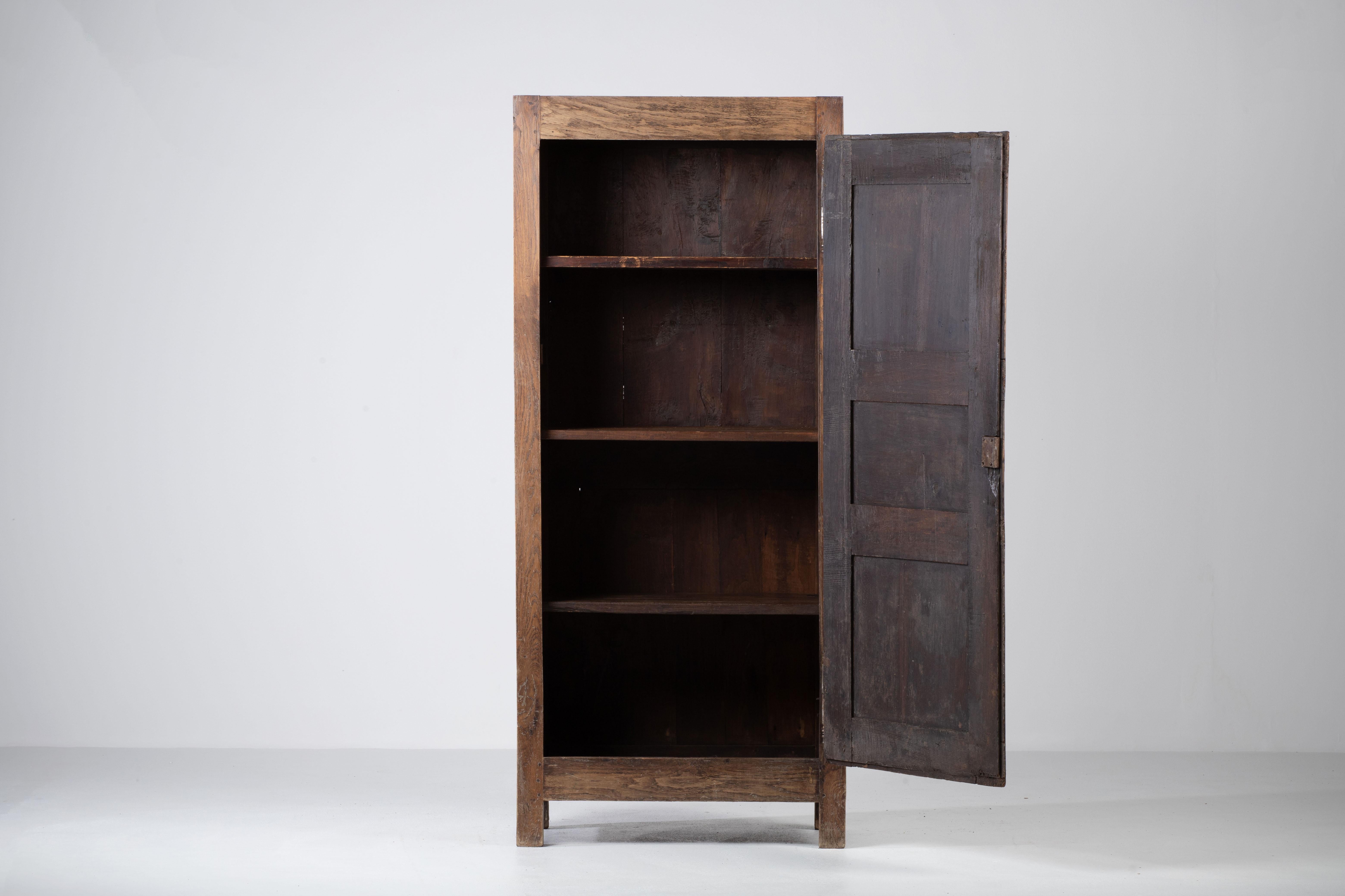 Petite Armoire in solid oak, France 19th century.
France c. 1950.