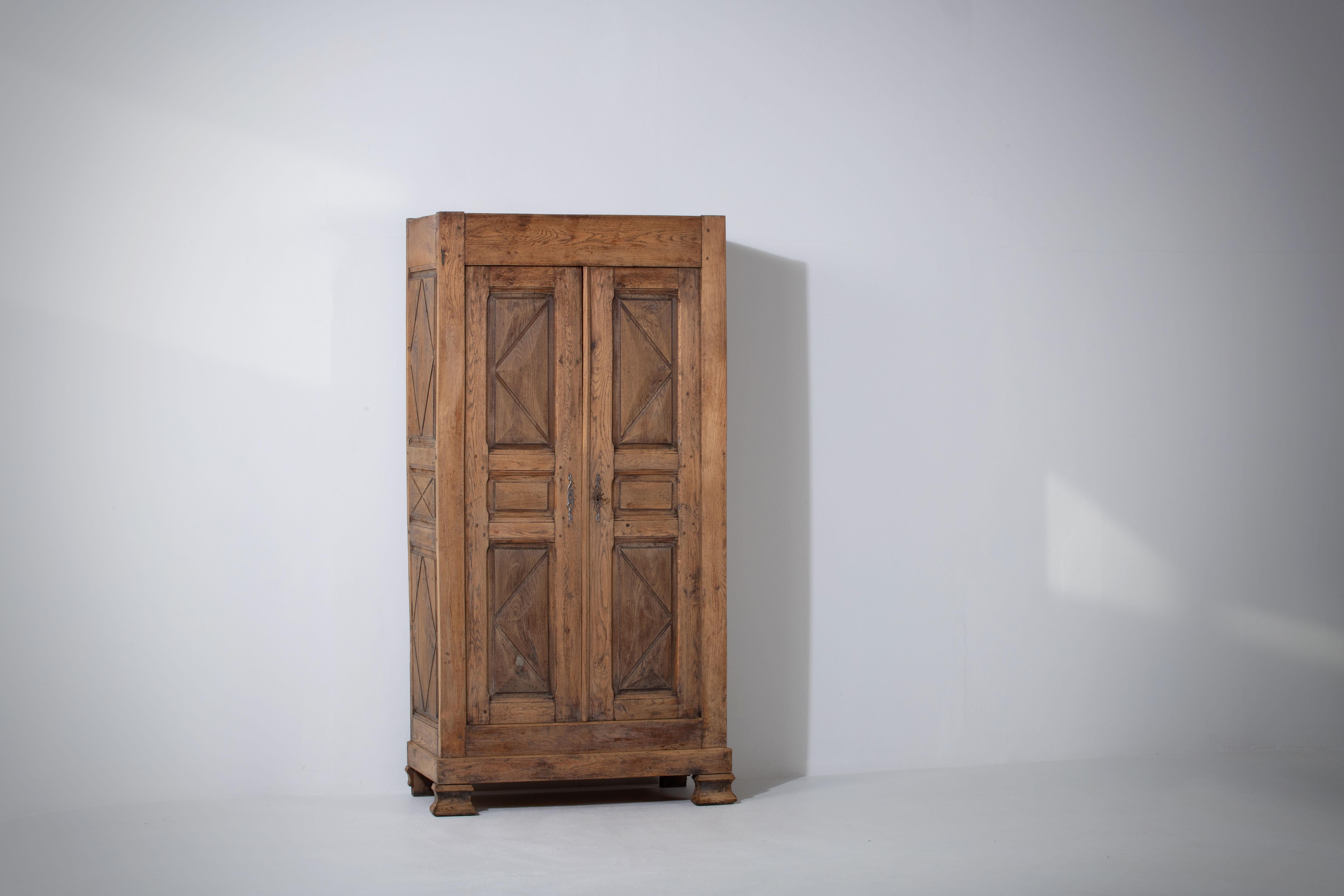 Armoire in solid oak, France, late 19th century.