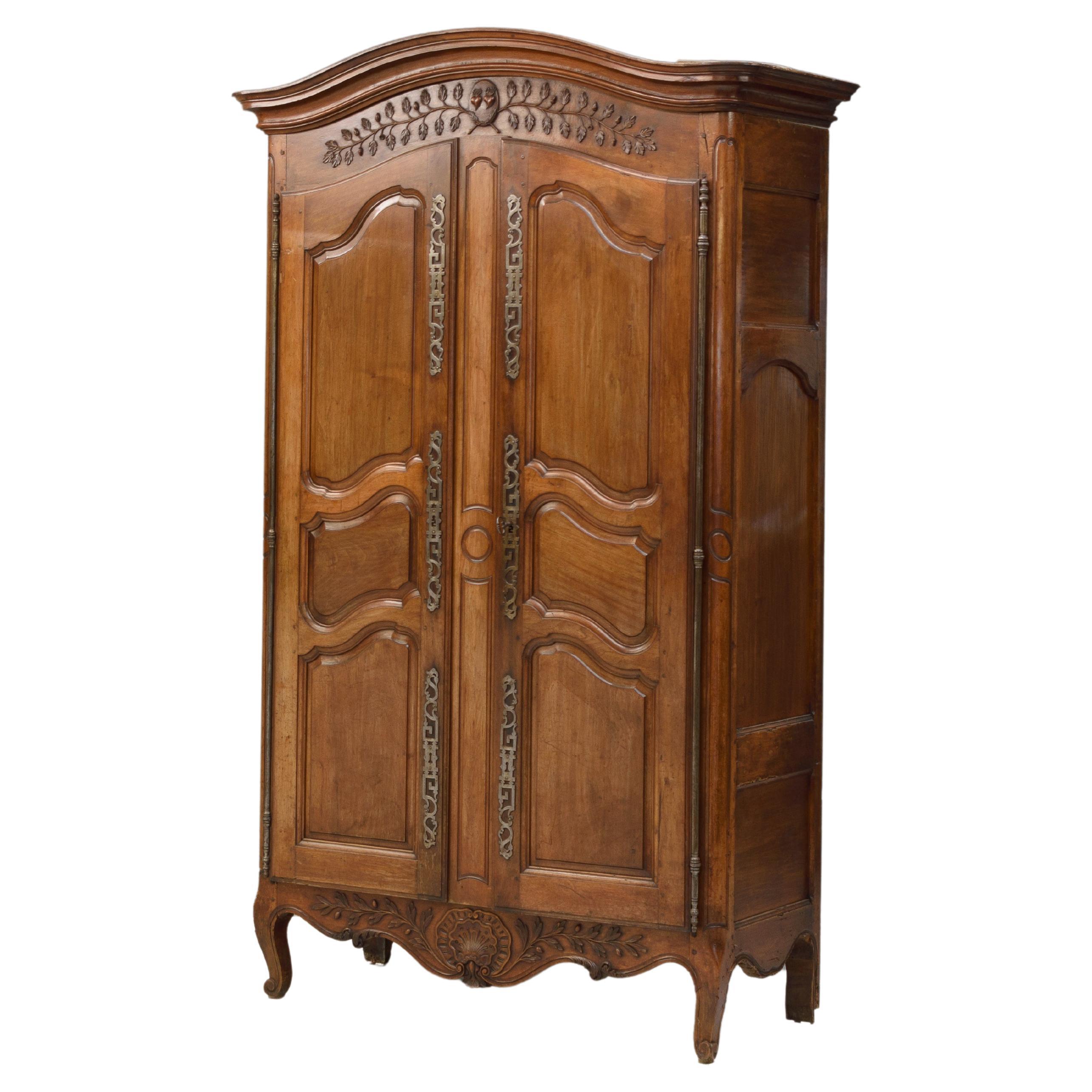 Armoire française du 19ème siècle