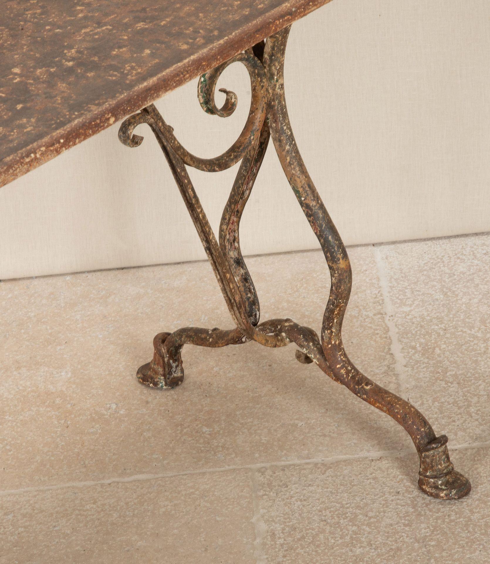 19th Century French Arras Table For Sale 6