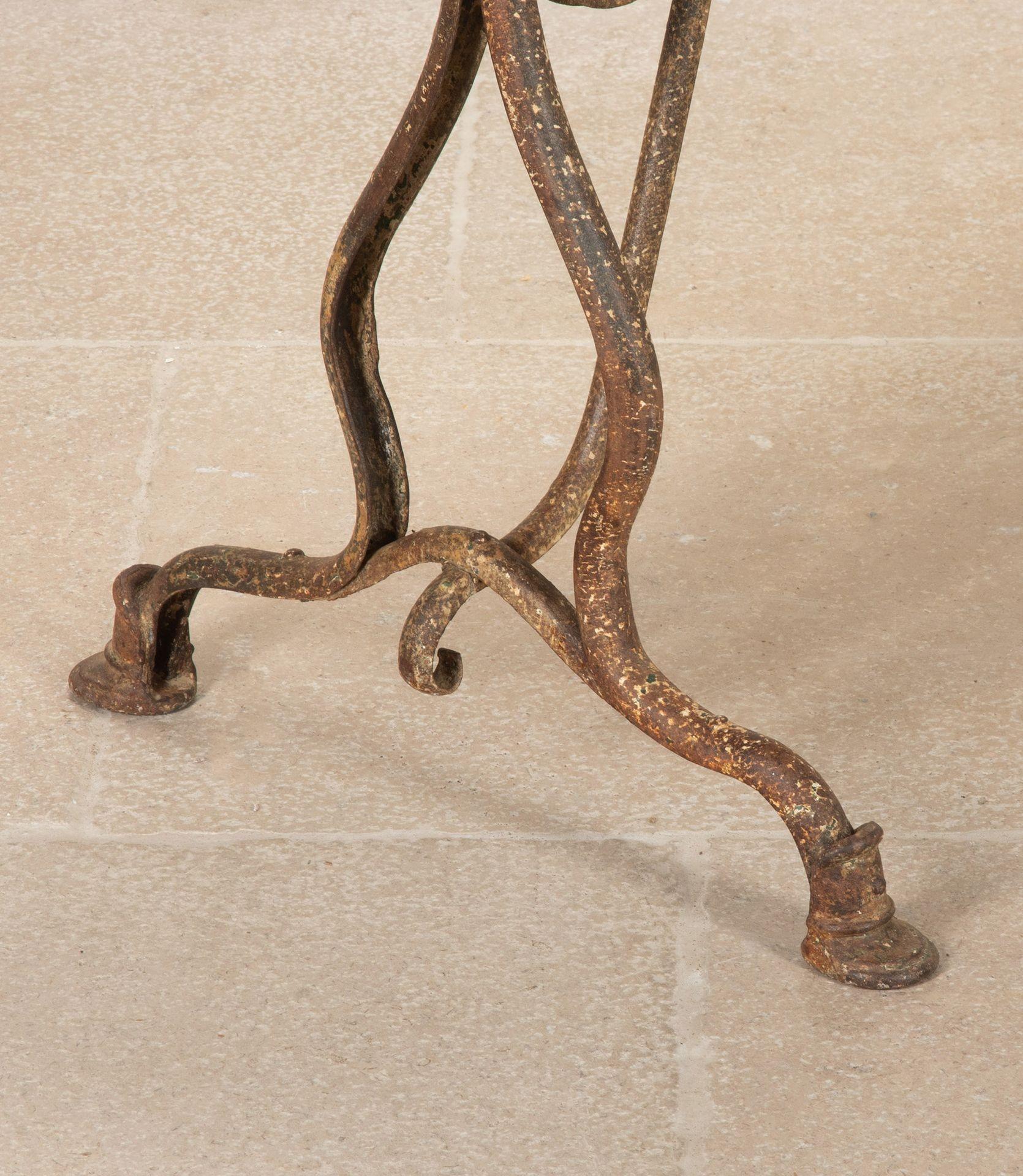 19th Century French Arras Table For Sale 7