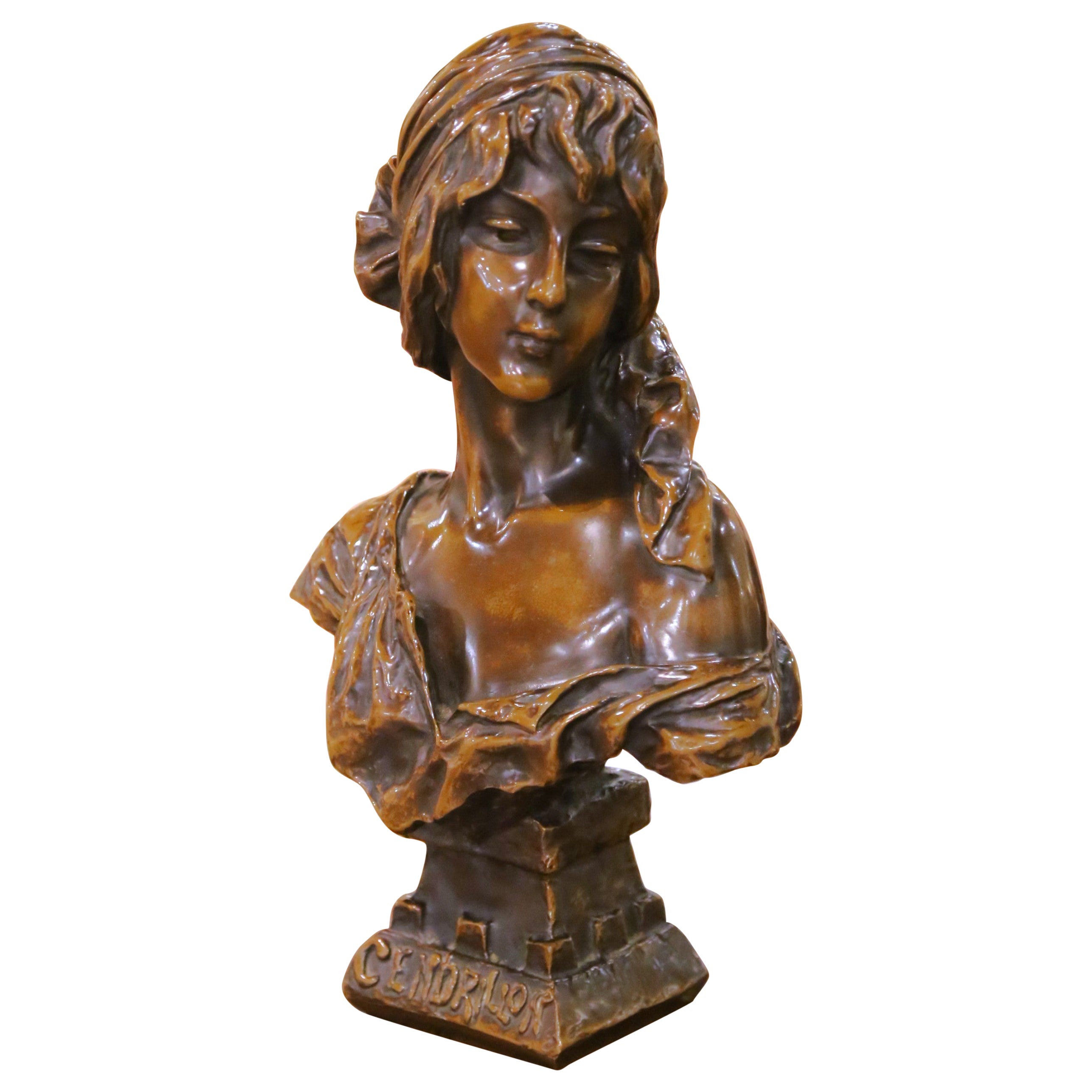 Busto in bronzo Art Nouveau francese del XIX secolo "Cendrillon" di Emmanuel Villanis