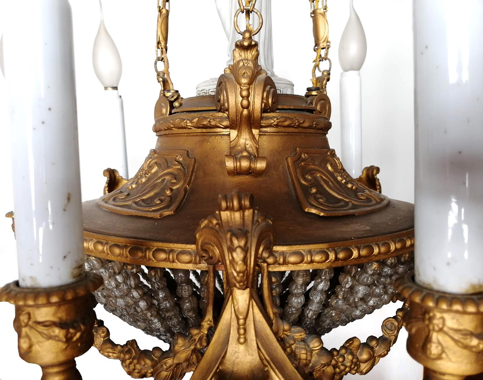 lustre Art Nouveau Empire du 19ème siècle:: Caryatide:: Bronze doré & Lustre perlé en vente 4