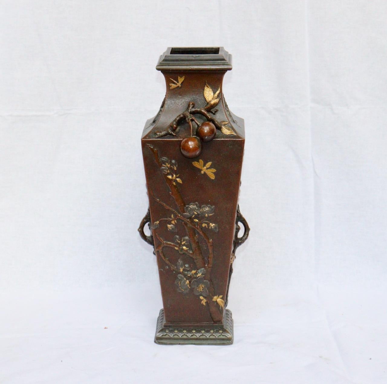 19th Century French Art Nouveau Japonisme Bronze Vase by Léopold Oudry 2