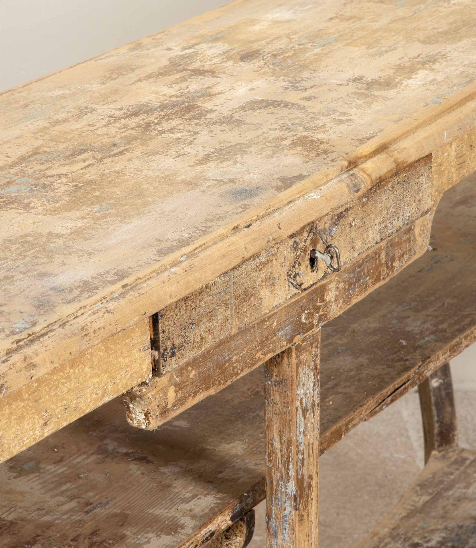 19th Century French Art Nouveau Shop Display Table in vendita 3