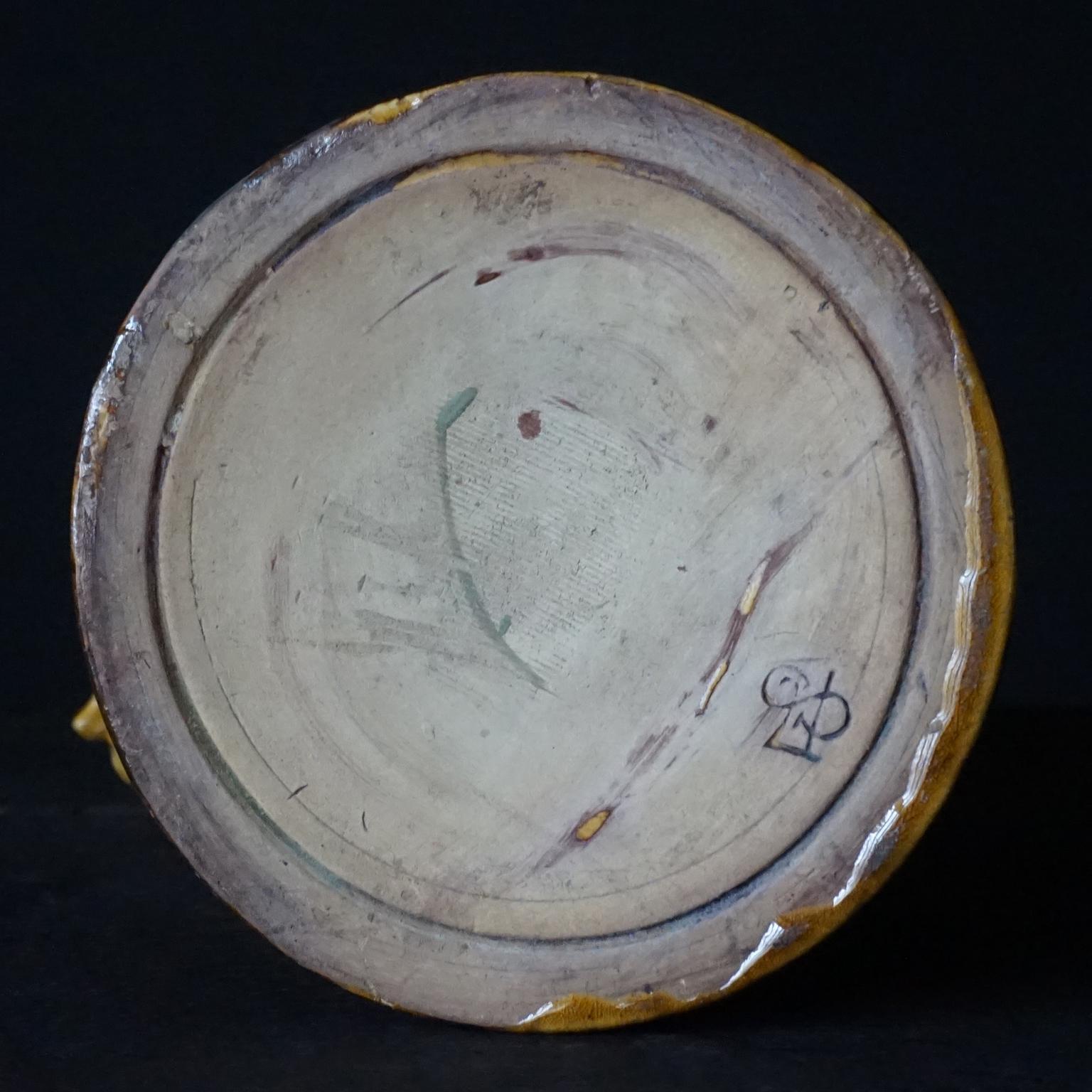 Französischer Jugendstil-Zürfelkrug aus Steingut mit Satyrgriff aus dem 19. Jahrhundert im Angebot 12