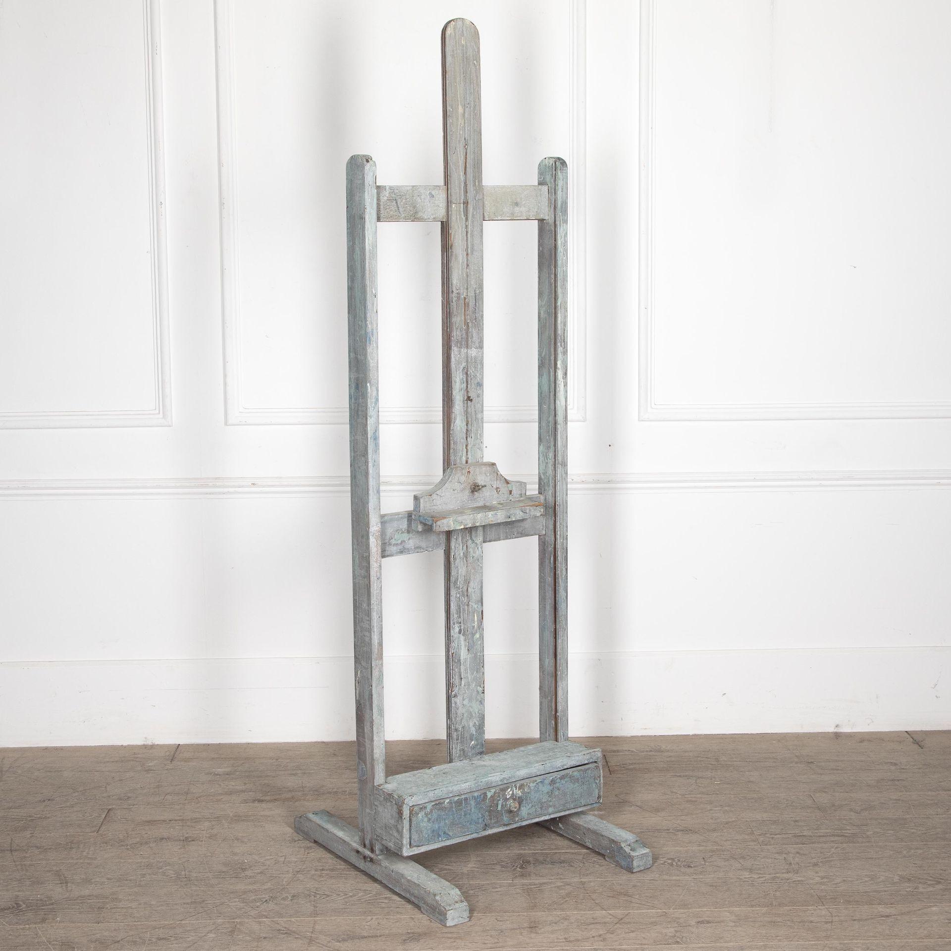 Late 19th Century French Artist’s easel with drawer.
Circa 1900.
There are chips to each front corner of the picture support rail at the front exposing the timber below.
There are open joints between the drawer linings either side and the drawer