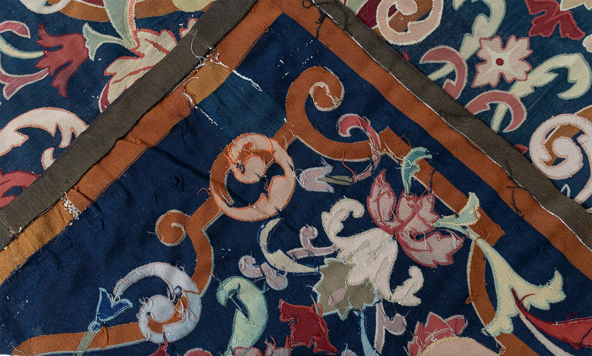 Französischer Aubusson-Teppich des 19. Jahrhunderts Doris Leslie Blau im Angebot 5
