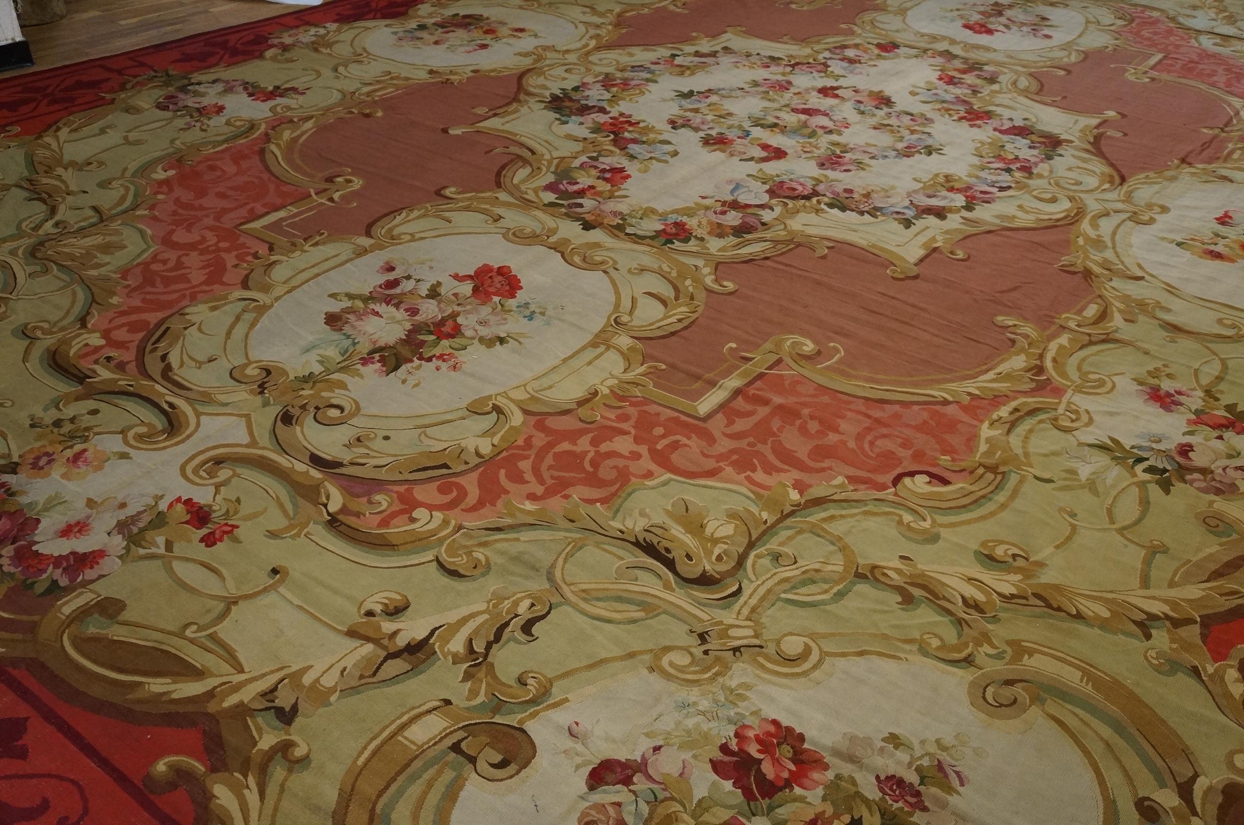 19th Century French Aubusson Carpet Napoleon III Period ( 18' x 27'-548 x 823 ) For Sale 6