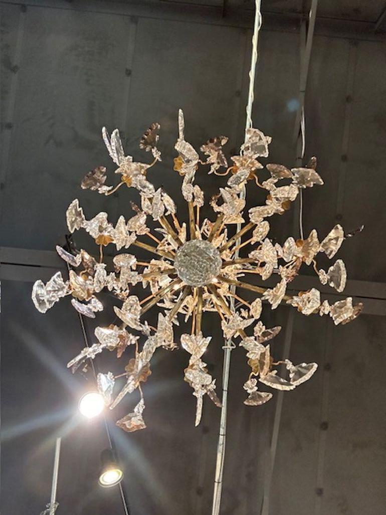 19th Century French Baccarat Manner Crystal and Gilt Bronze Chandelier For Sale 6