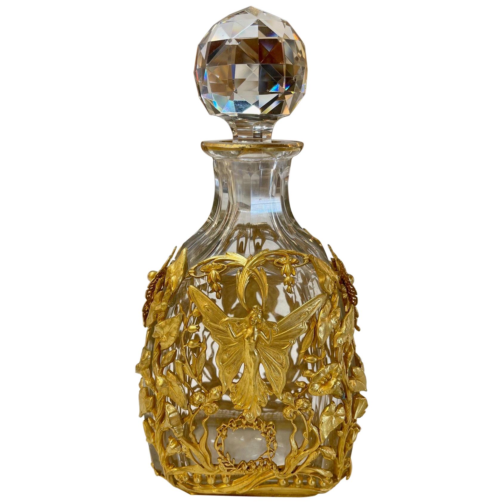 Französische Dore-Flasche aus Bronze im Baccarat-Stil des 19. Jahrhunderts