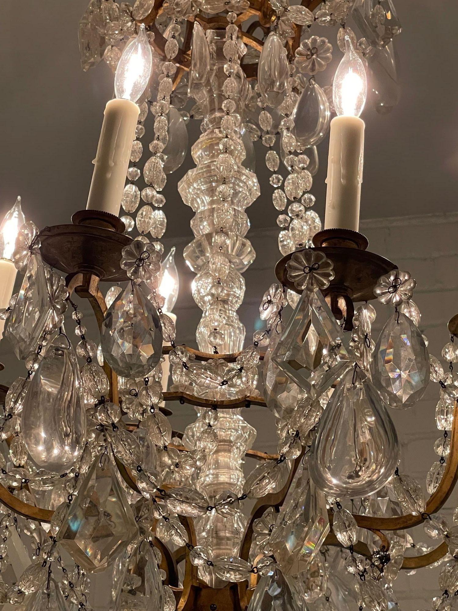 19th Century French Baccarat Style Gilt Bronze and Crystal Chandelier For Sale 1