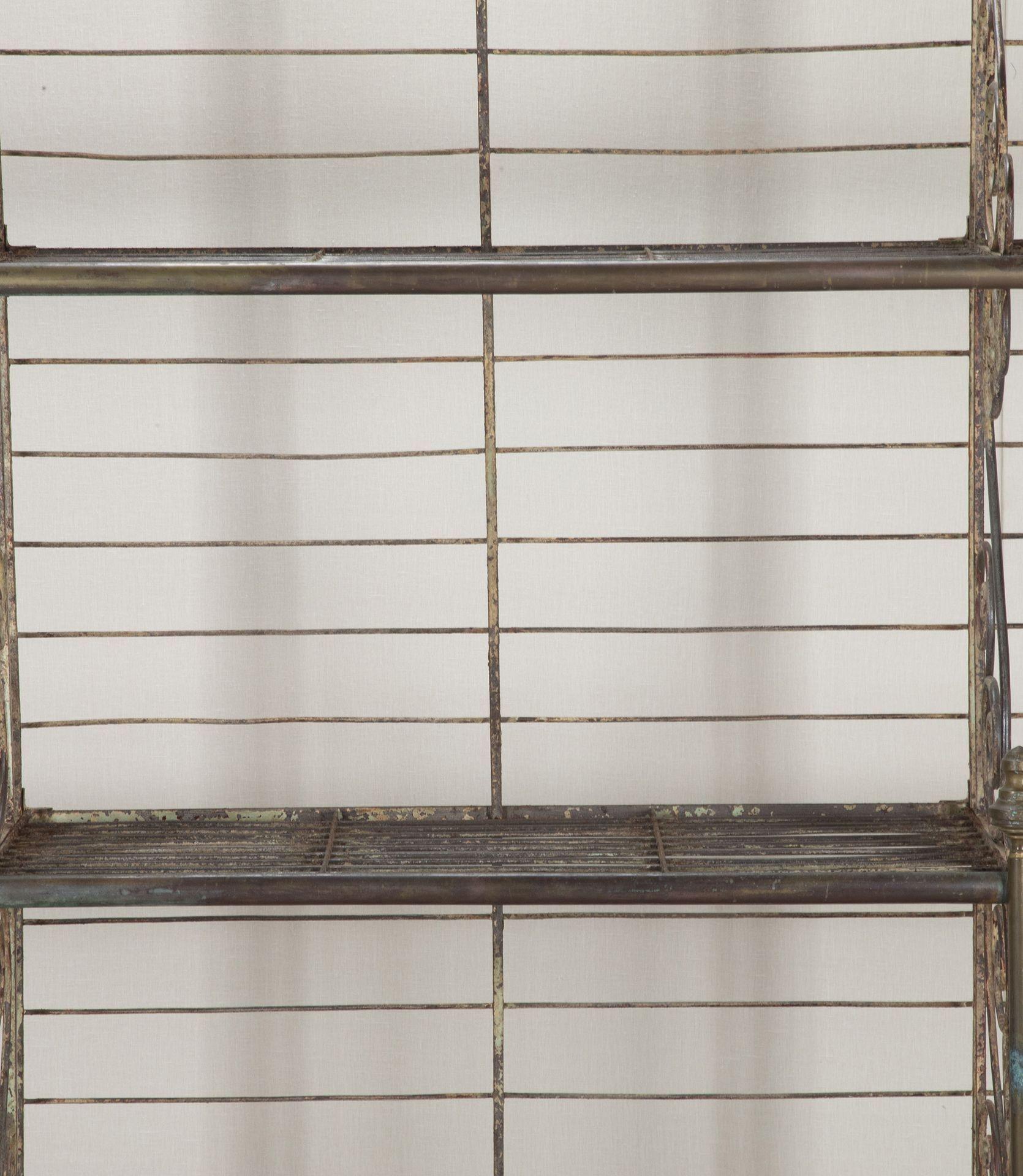 Scaffale da panettiere francese del XIX secolo in vendita 6