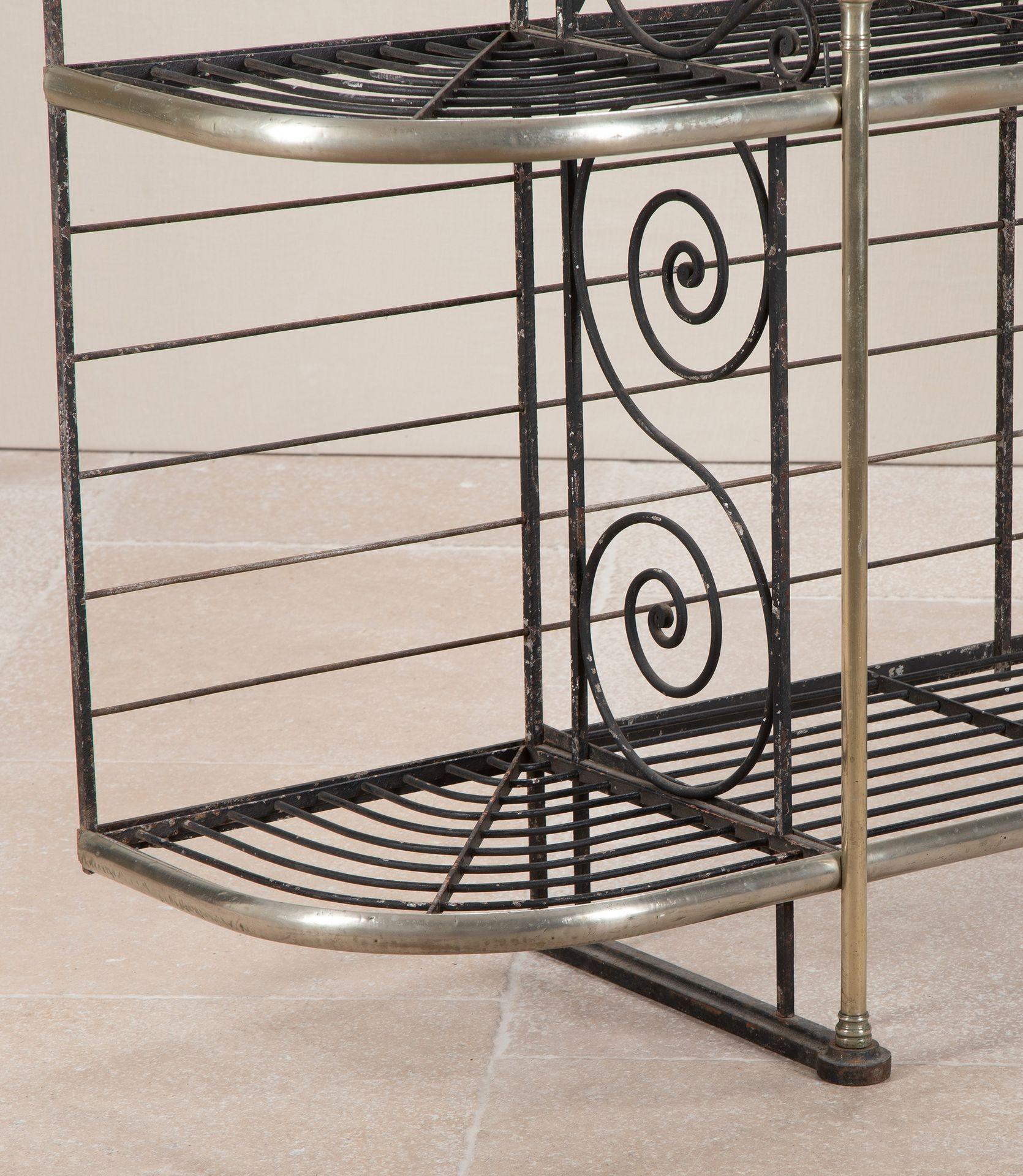 Français 19th Century French Bakery Boulangerie Rack en vente
