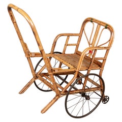 Stroller pour bébé en bambou et rotin du 19ème siècle français