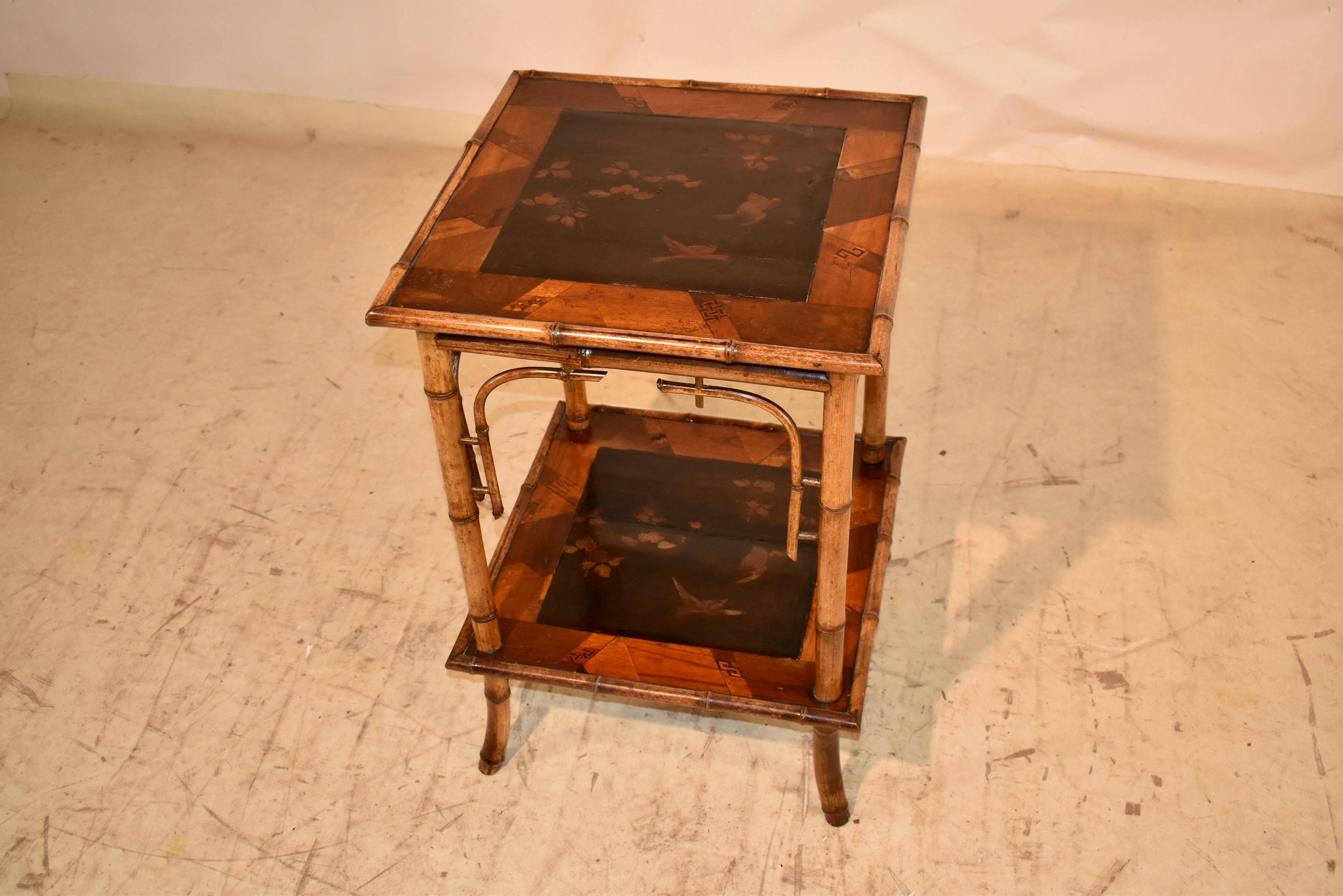 Table d'appoint en bambou du XIXe siècle en vente 4