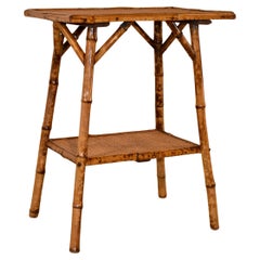 Table d'appoint en bambou du XIXe siècle