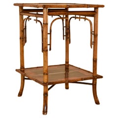Table d'appoint en bambou du XIXe siècle