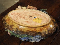 Jardinière barbotine française du 19ème siècle avec fleurs en gros-relief