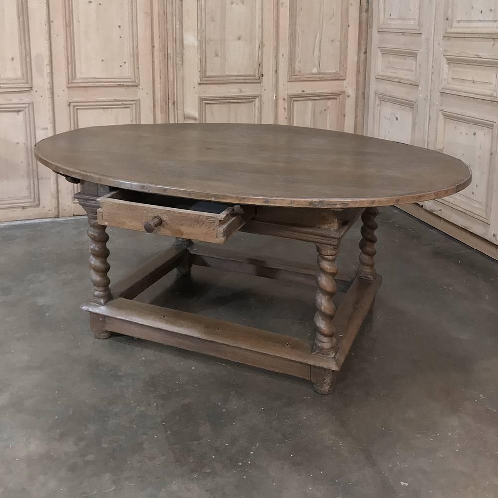 18th Century French Barley Twist Oval Table In Good Condition In Dallas, TX
