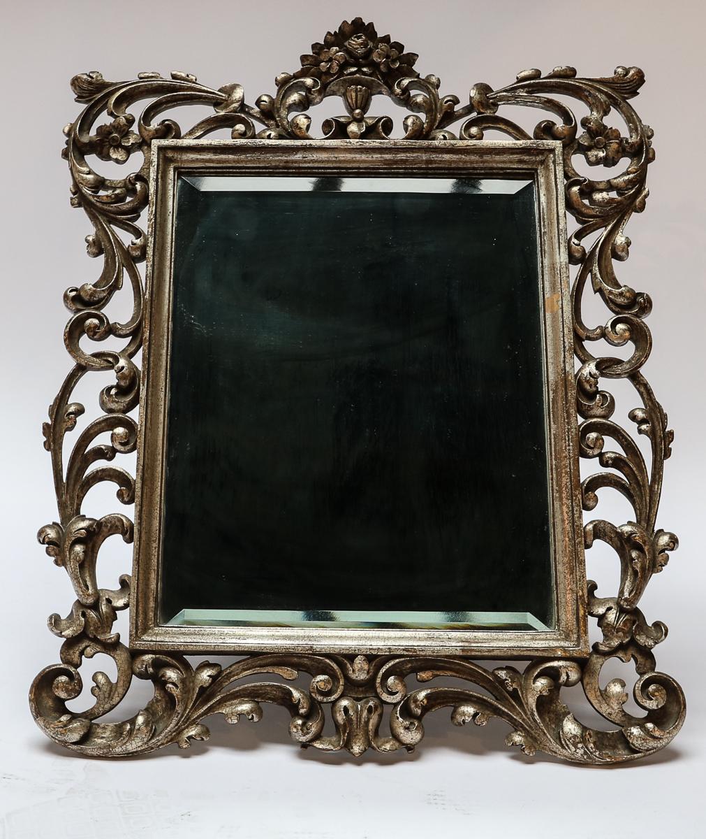 miroir coiffeuse dore