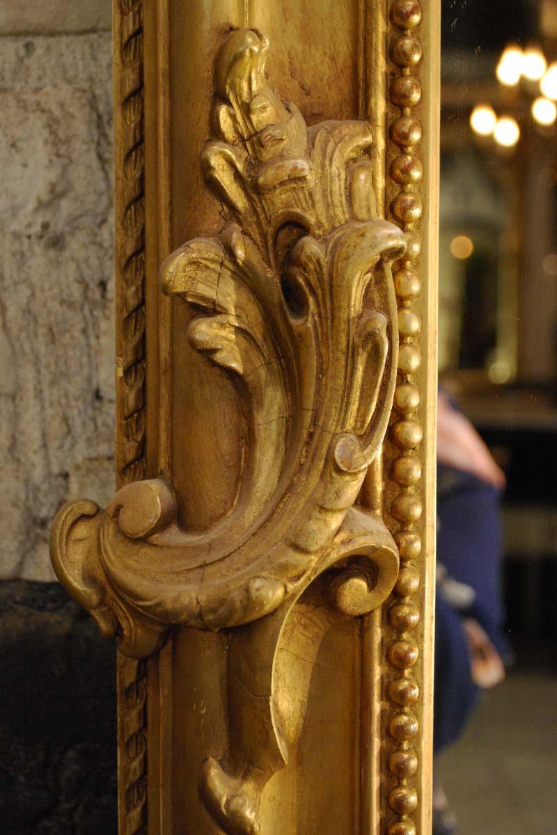 19th-century French Baroque gold gilt Louis Phillipe mirror with crest 8