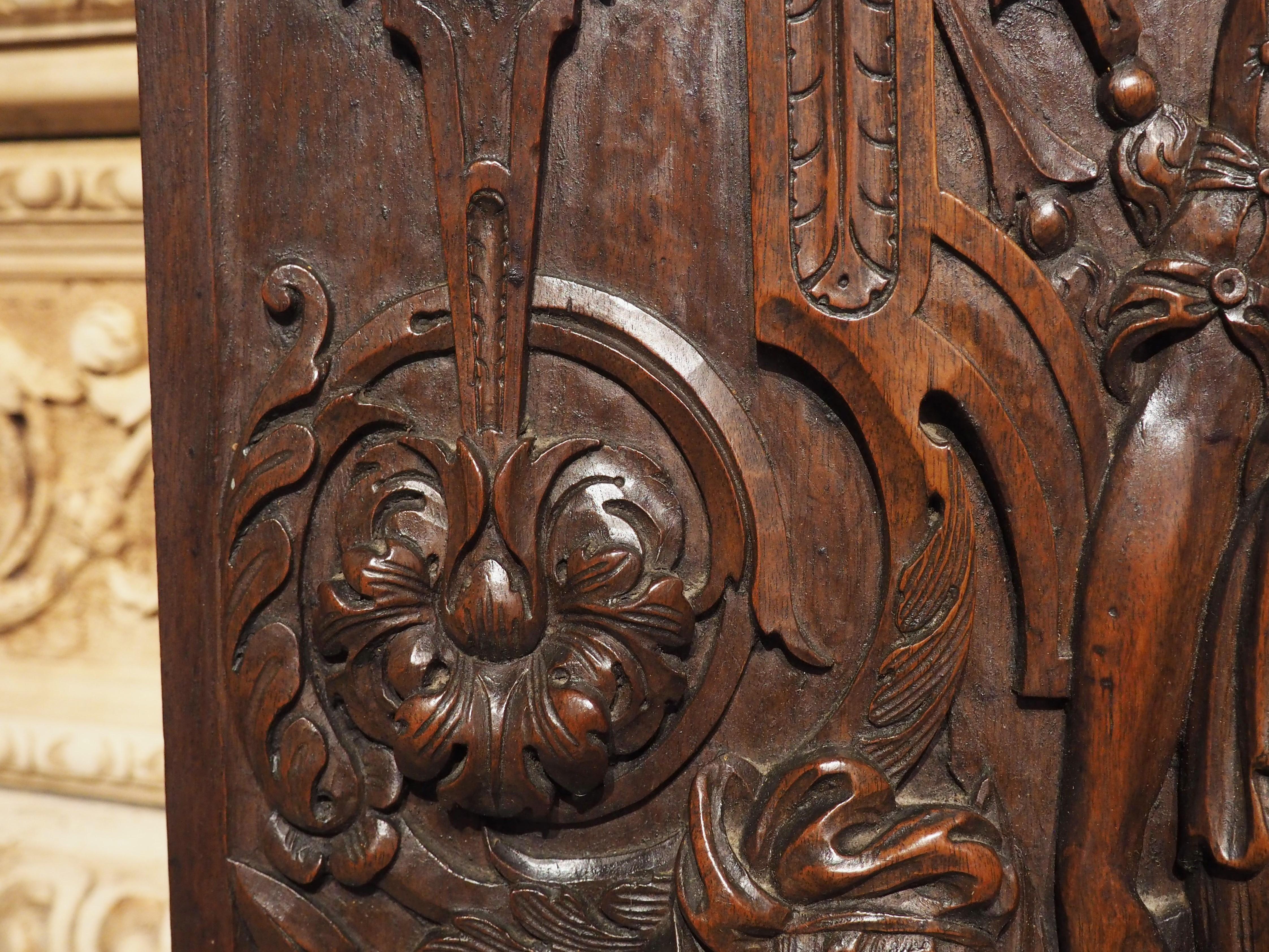 19th Century French Bas Relief Panel in Carved Walnut Wood In Good Condition For Sale In Dallas, TX