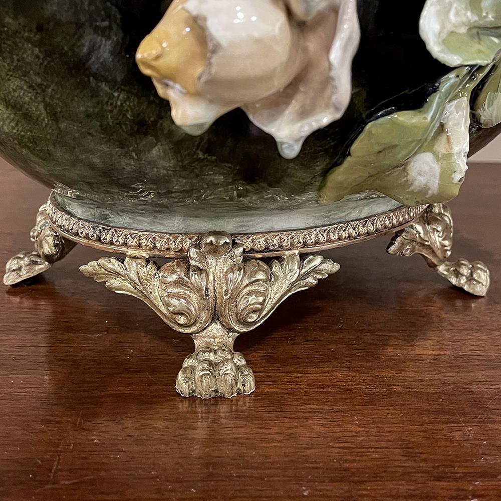 19th Century French Beaux Artes Barbotine Jardiniere with Bronze Mounts For Sale 6