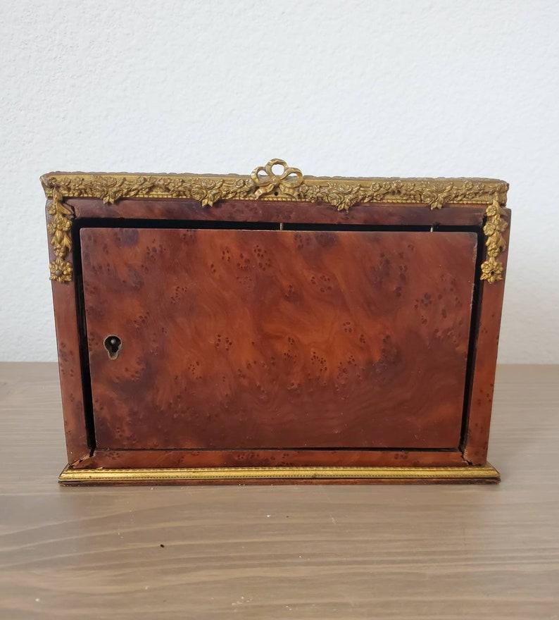 Belle Époque Ancienne boîte décorative de porte tournante en bois de broussin Belle Epoch française en vente