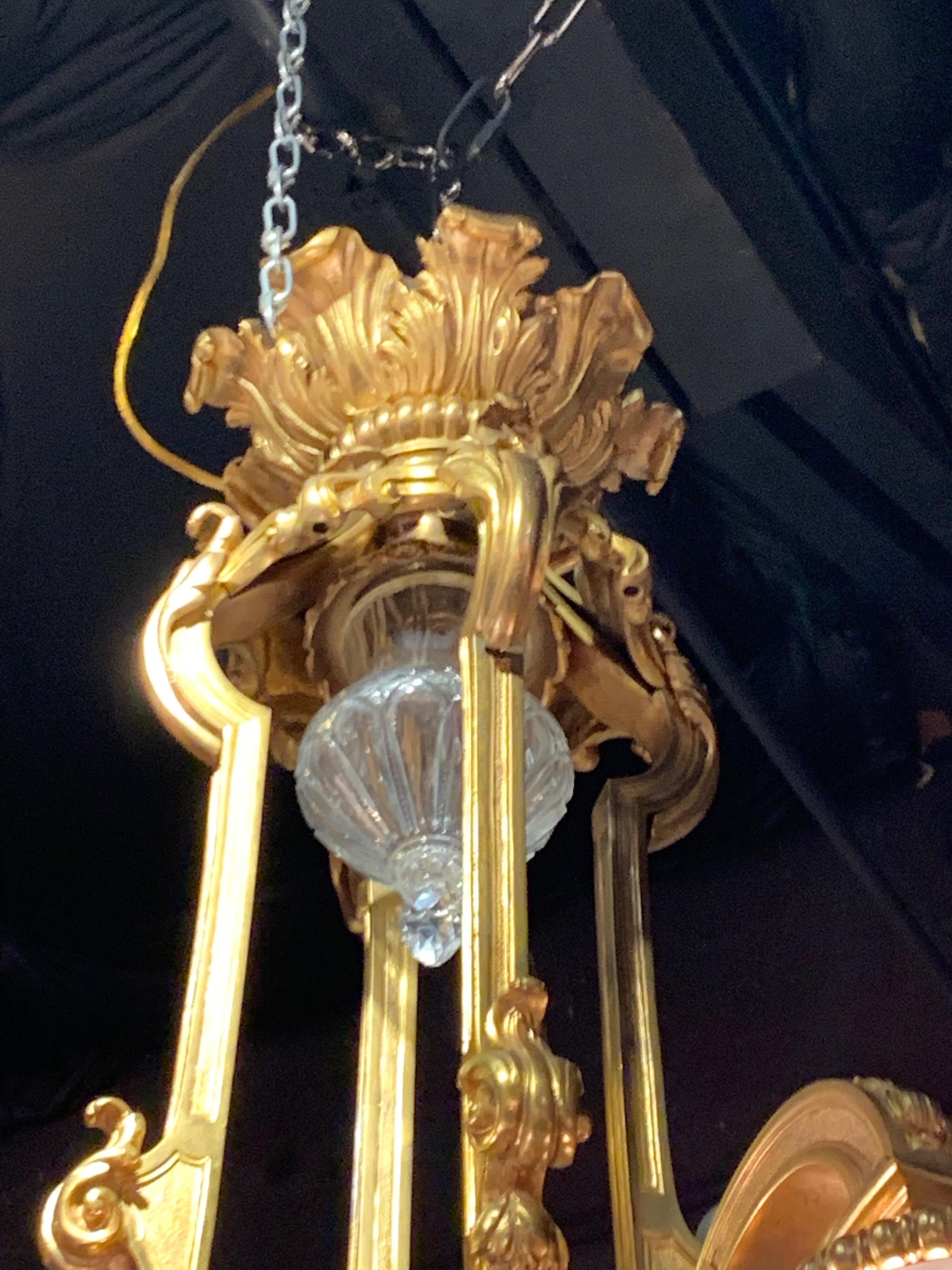 Lustre français de la Belle Époque du XIXe siècle en bronze doré Bon état - En vente à Dallas, TX