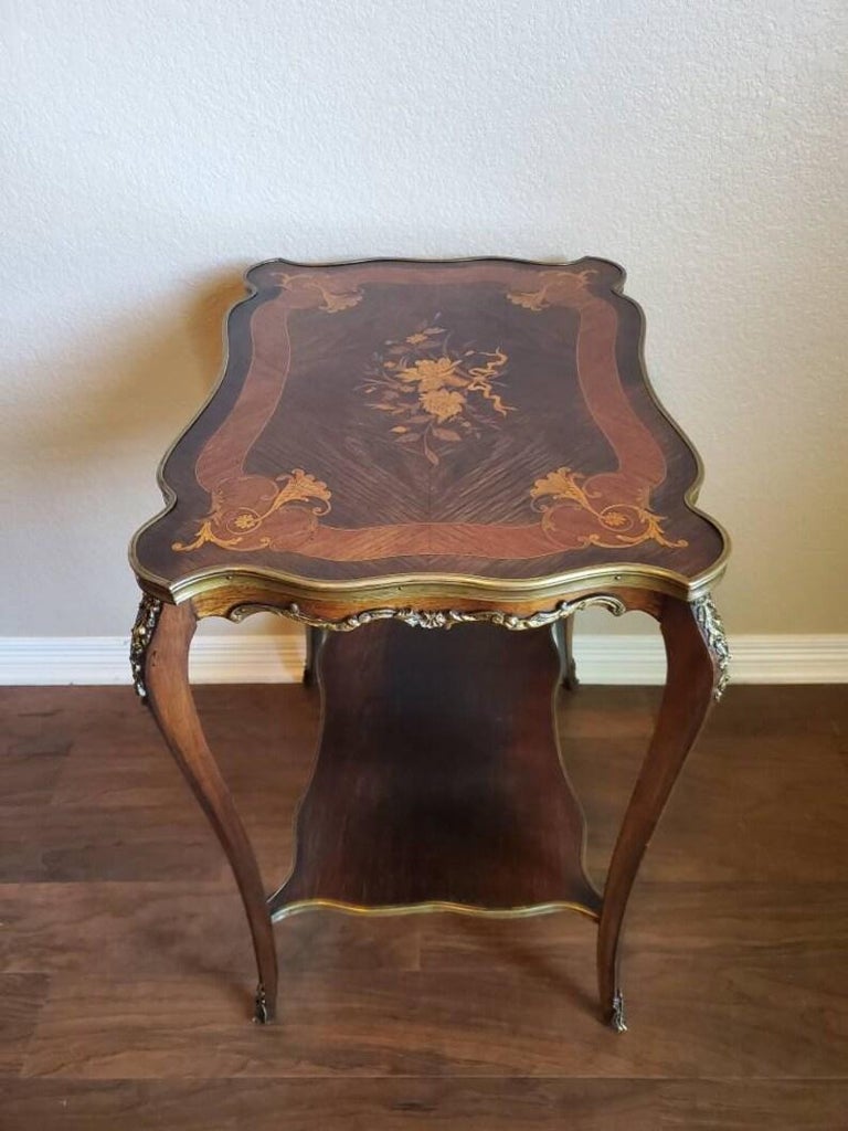 19th Century French Belle Époque Period Marquetry Tiered Table For Sale 2