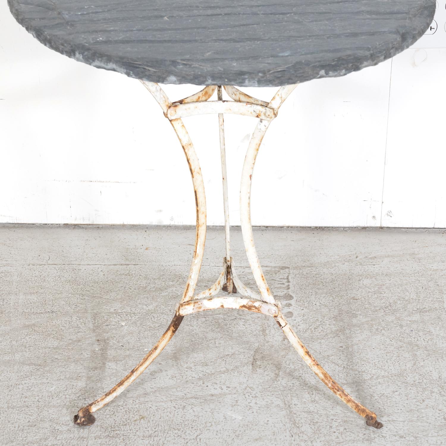 19th Century French Bistro or Garden Table with Round Slate Top and White Paint For Sale 2