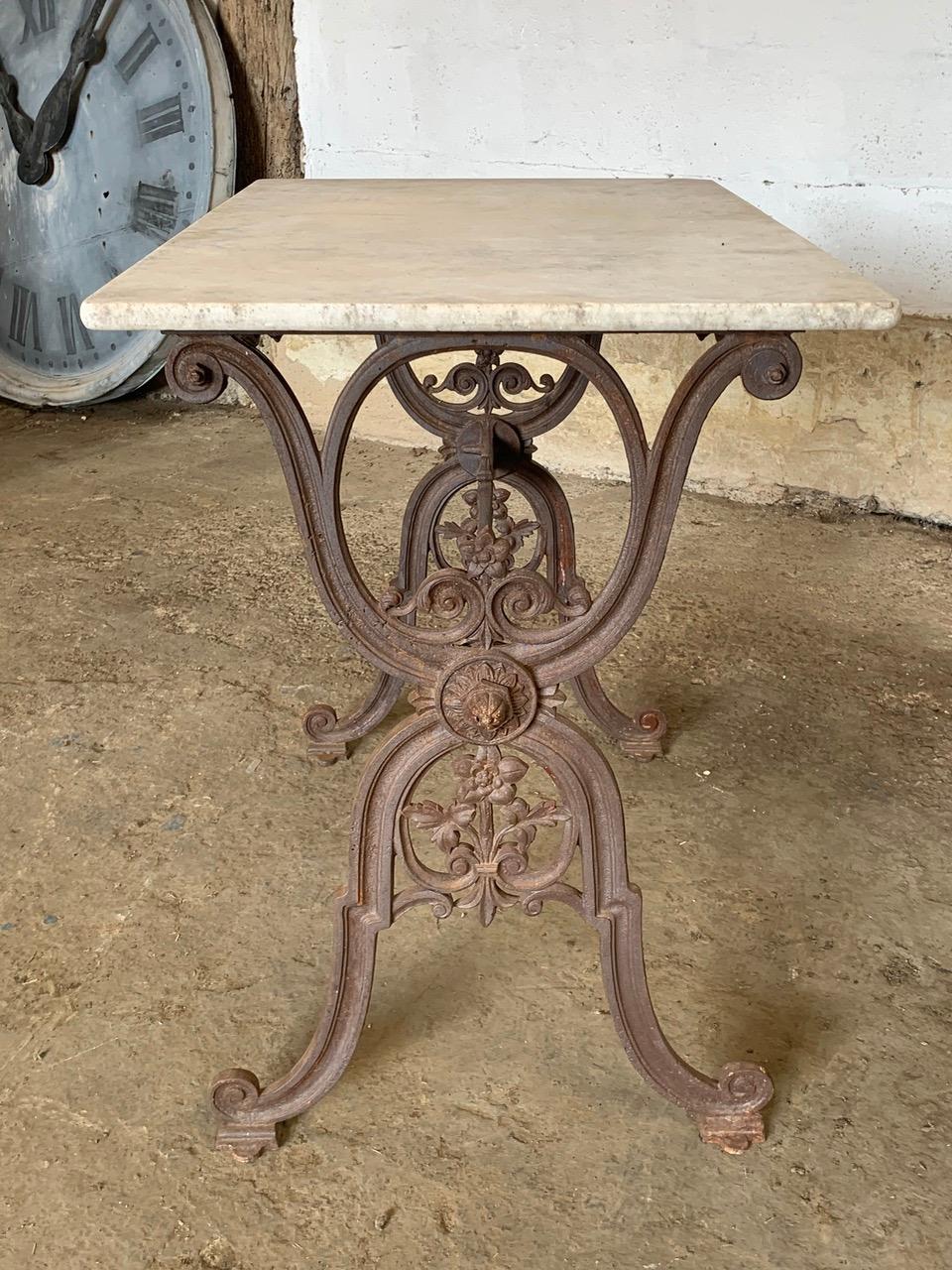 19th Century French Bistro Table In Fair Condition For Sale In Ongar, GB