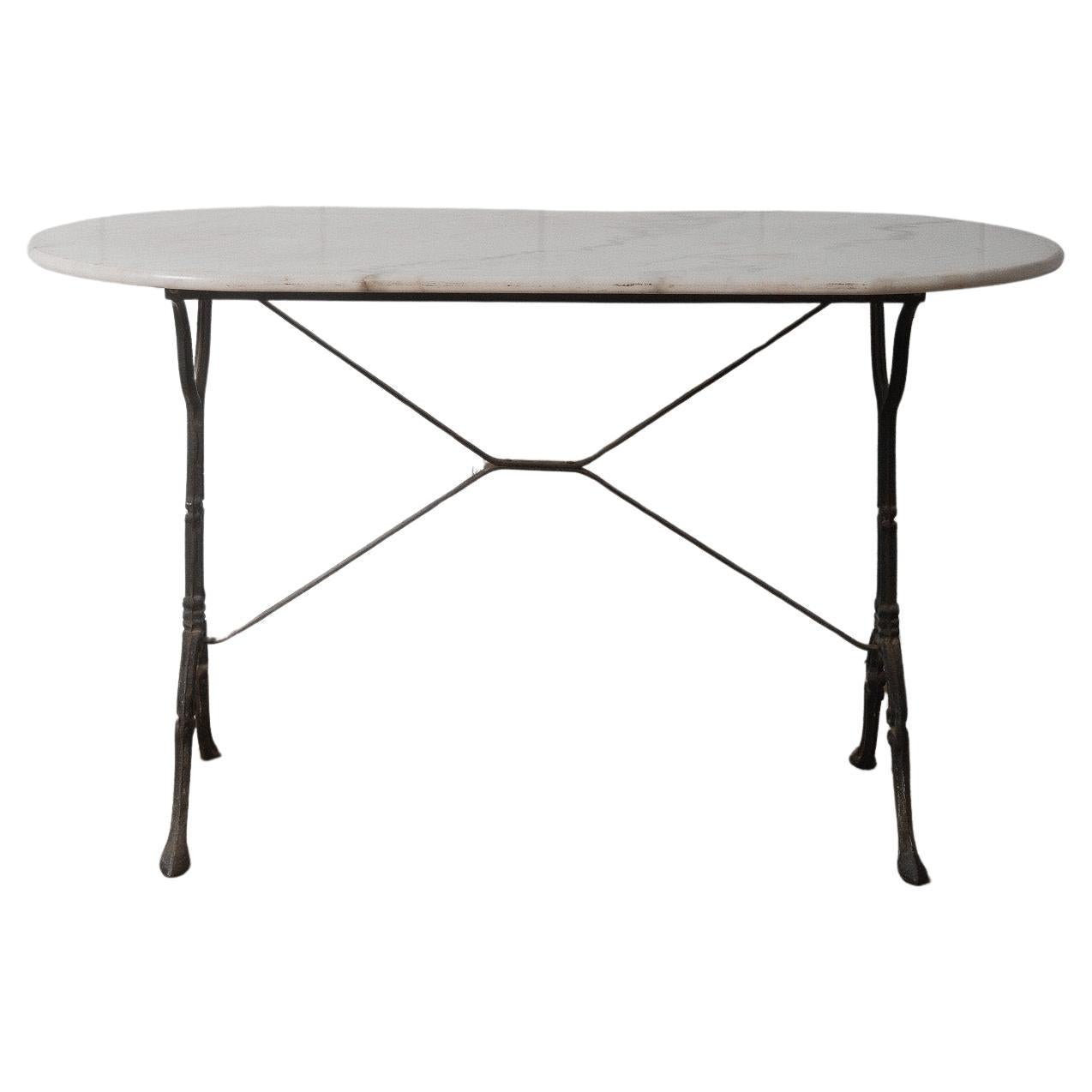 Table de bistrot française du 19e siècle avec plateau en marbre et base en fonte en vente