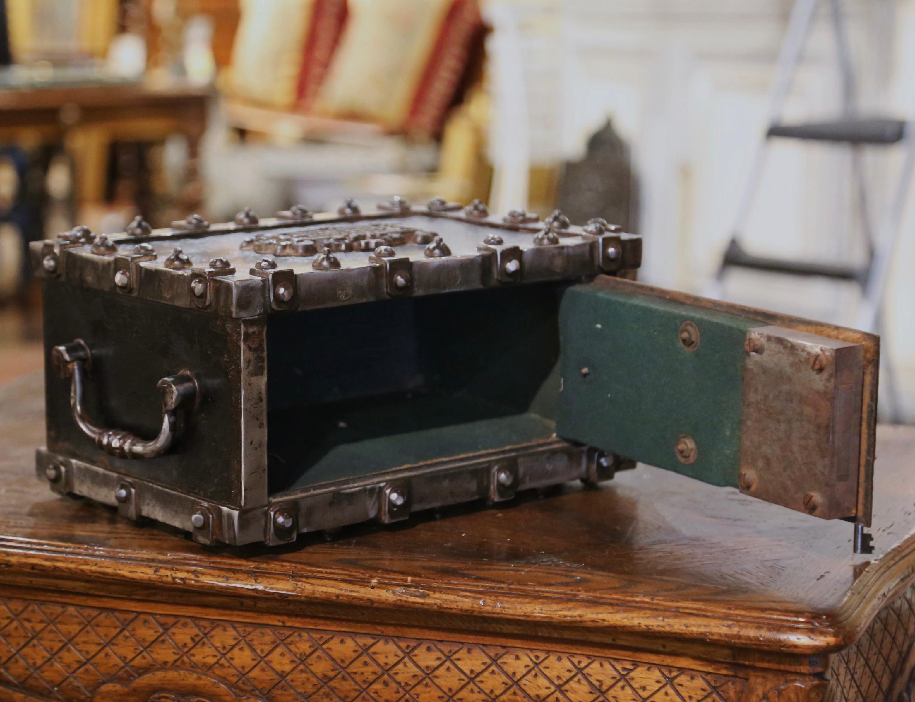 19th Century French Black and Silver Cast Iron Hobnail Studded Safe from Bauche In Excellent Condition In Dallas, TX