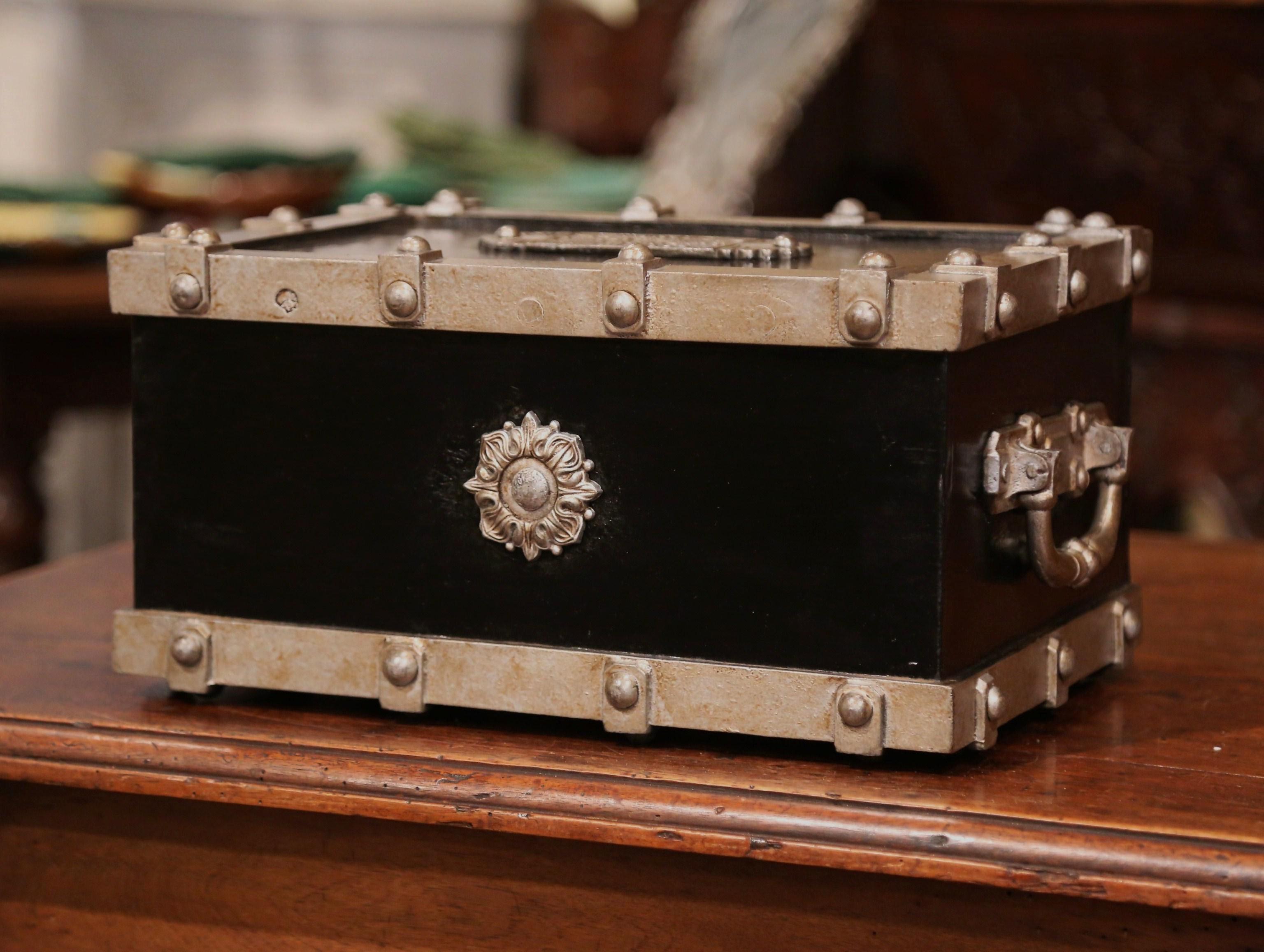 19th Century French Black and Silver Cast Iron Safe 5