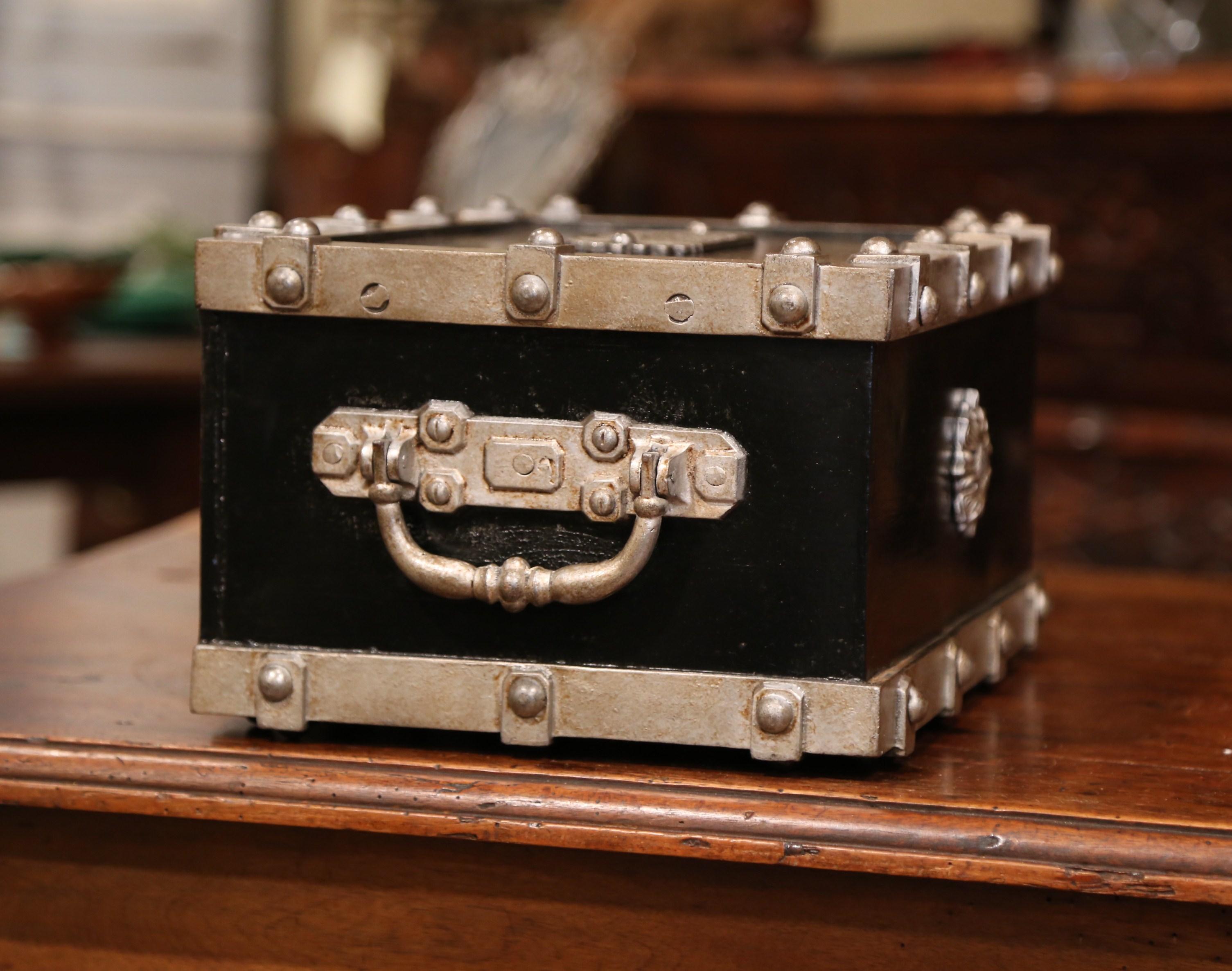 19th Century French Black and Silver Cast Iron Safe 8