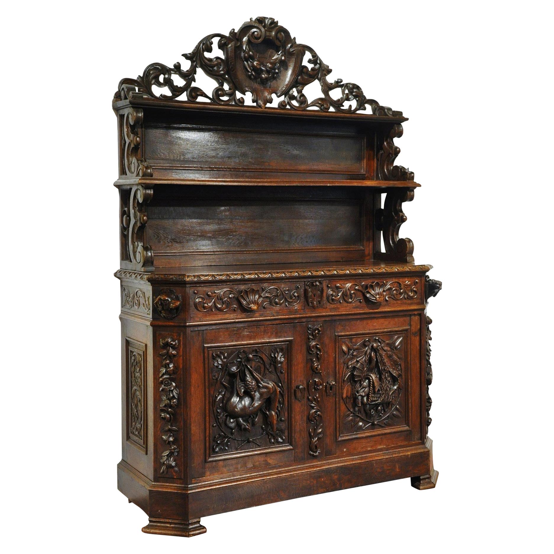 19th Century French Black Forest Carved Oak Display Buffet with Hunt Motifs
