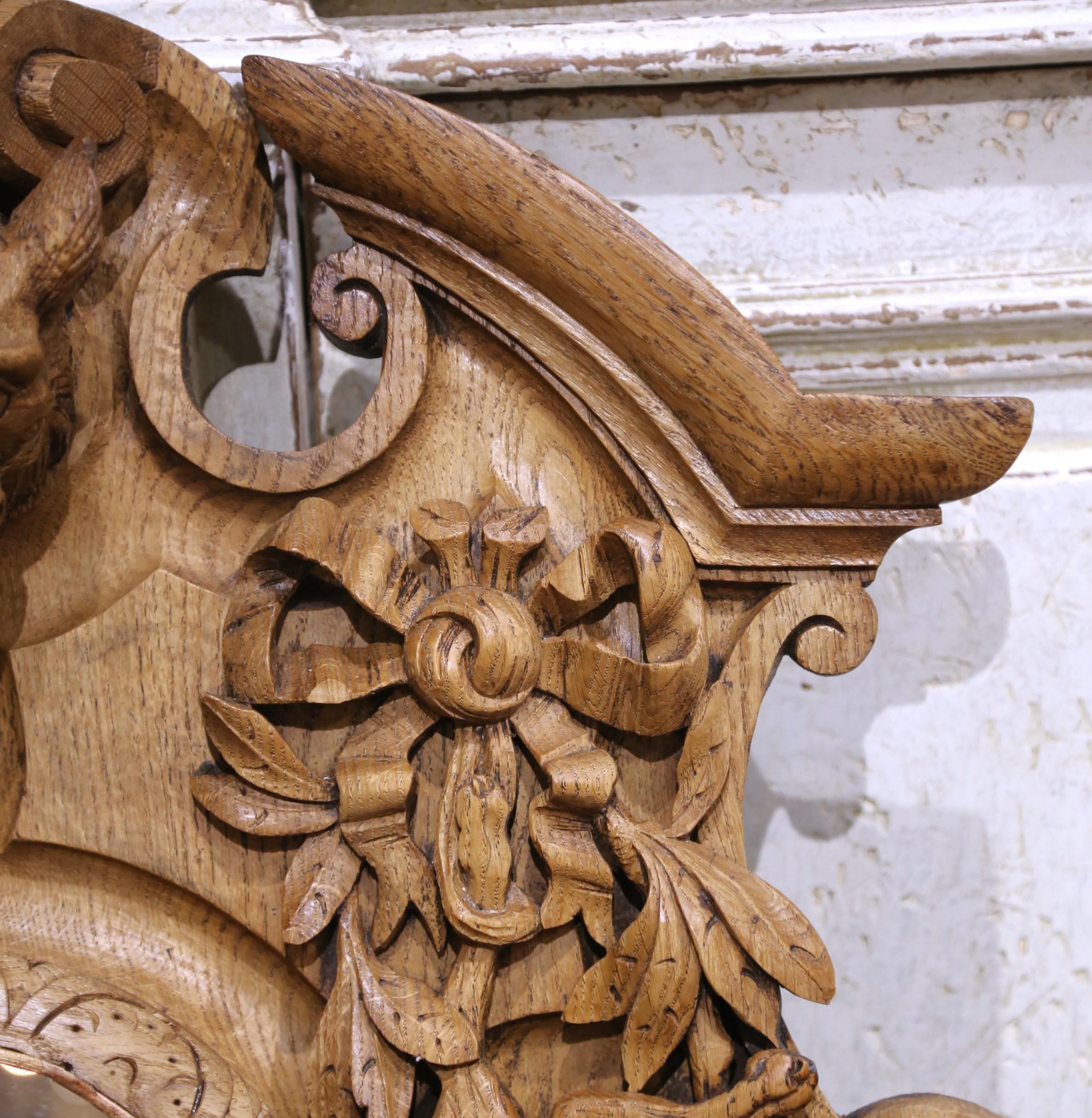 Placa de pared de caza francesa del siglo XIX tallada en roble de la Selva Negra con espejo Francés en venta