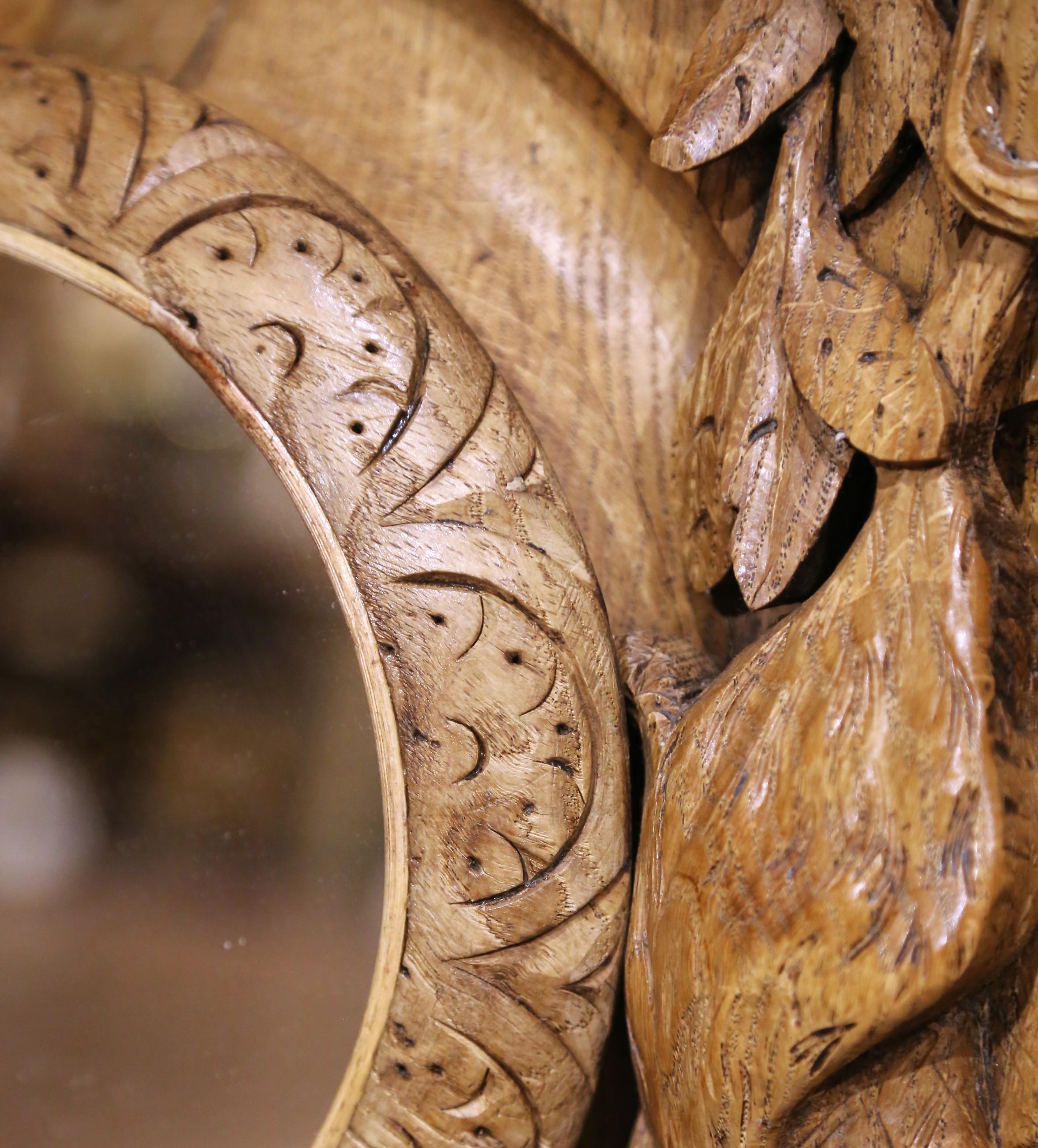 Placa de pared de caza francesa del siglo XIX tallada en roble de la Selva Negra con espejo Espejo en venta