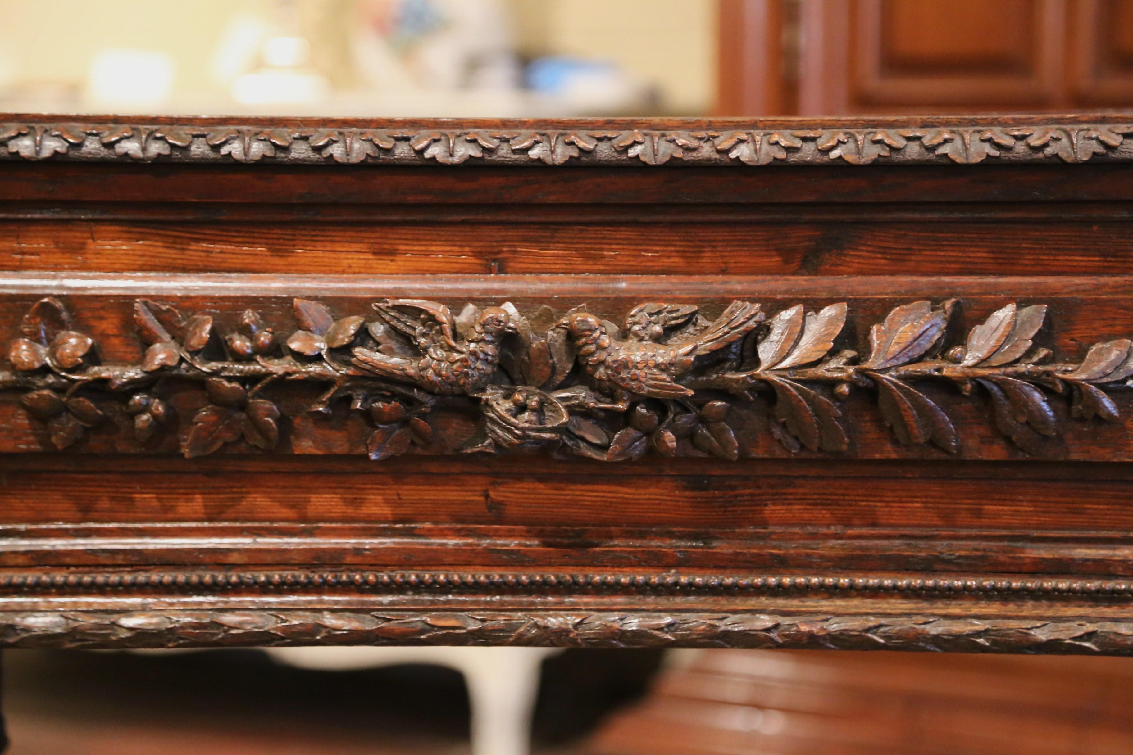 19th Century French Black Forest Carved Plant Stand with Bird and Vine Decor In Excellent Condition In Dallas, TX