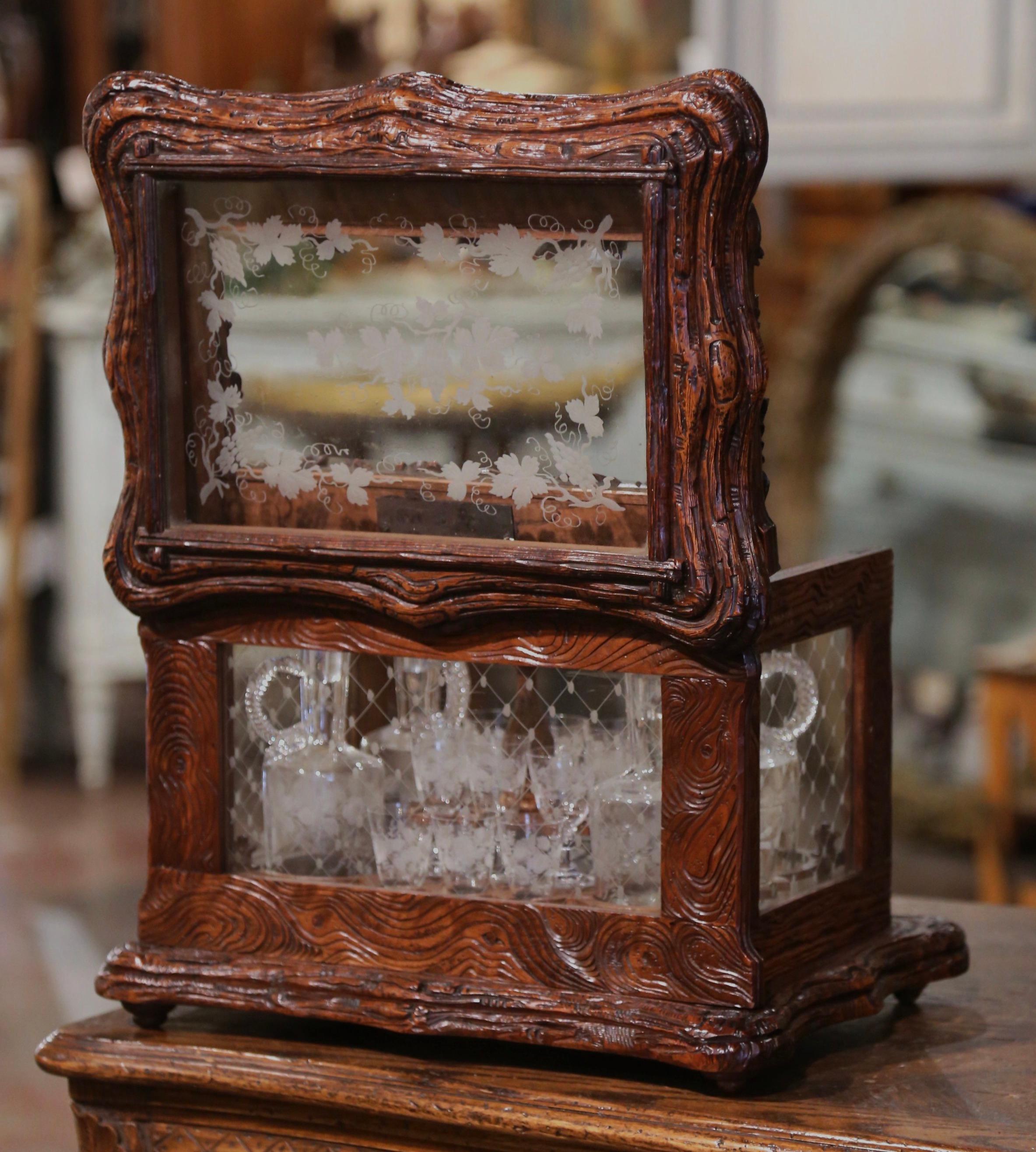 19th Century French Black Forest Carved Walnut and Glass Complete Liquor Box For Sale 10