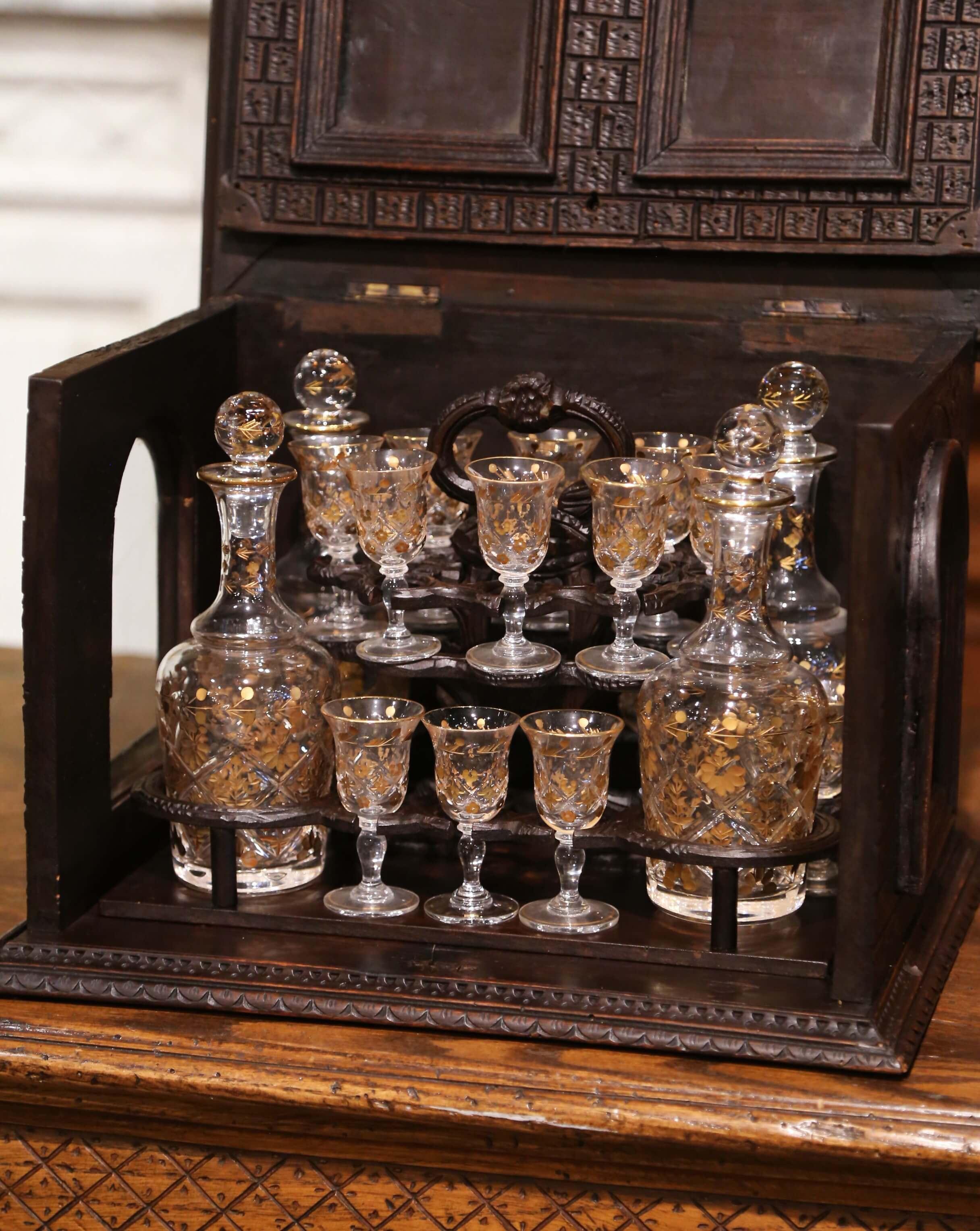 Hand-Carved 19th Century French Black Forest Carved Walnut and Glass Complete Liquor Box For Sale