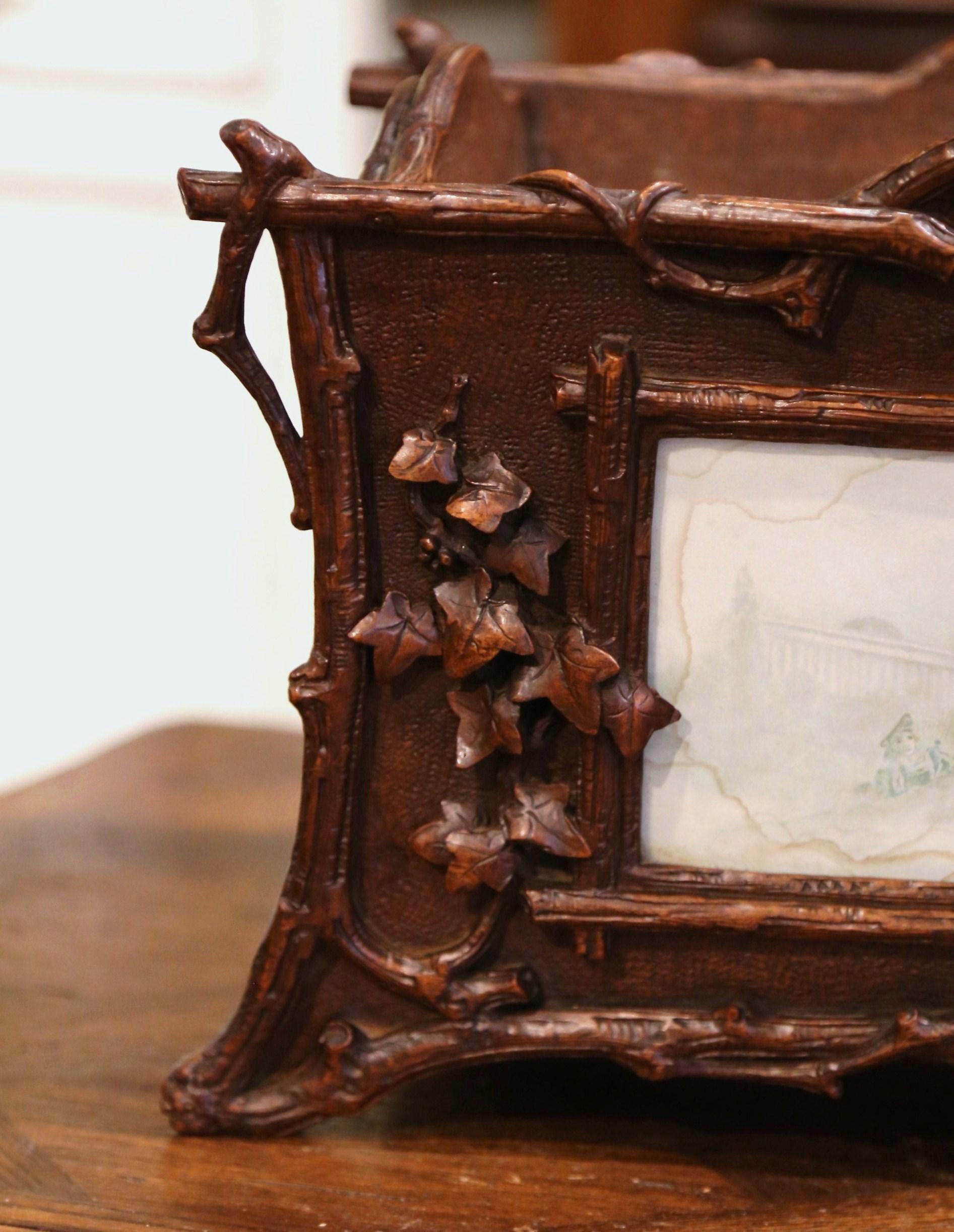 19th Century French Black Forest Carved Walnut and Porcelain Jardinière In Good Condition For Sale In Dallas, TX