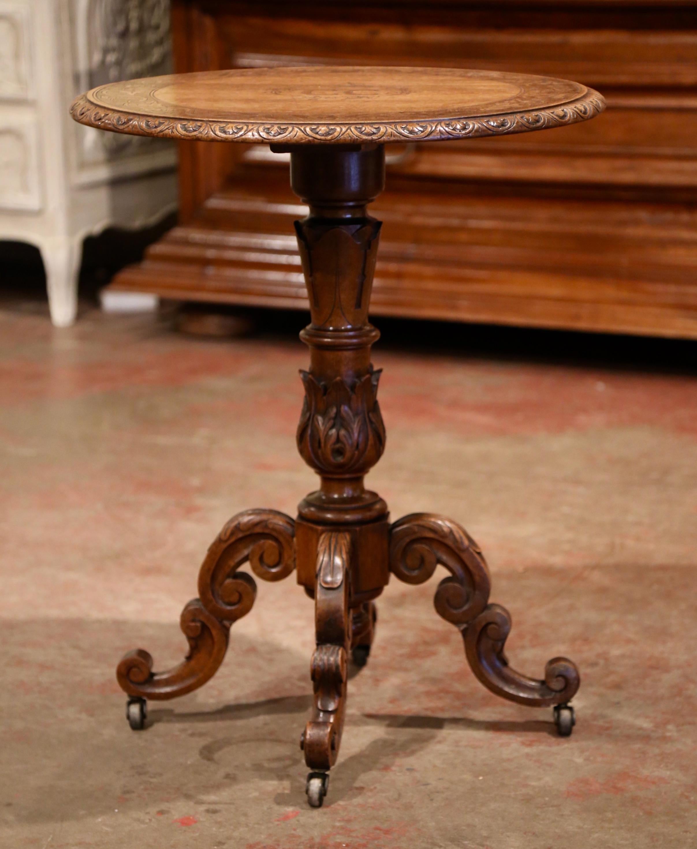 19th Century French Black Forest Carved Walnut Pedestal Table with Vine Decor In Excellent Condition In Dallas, TX
