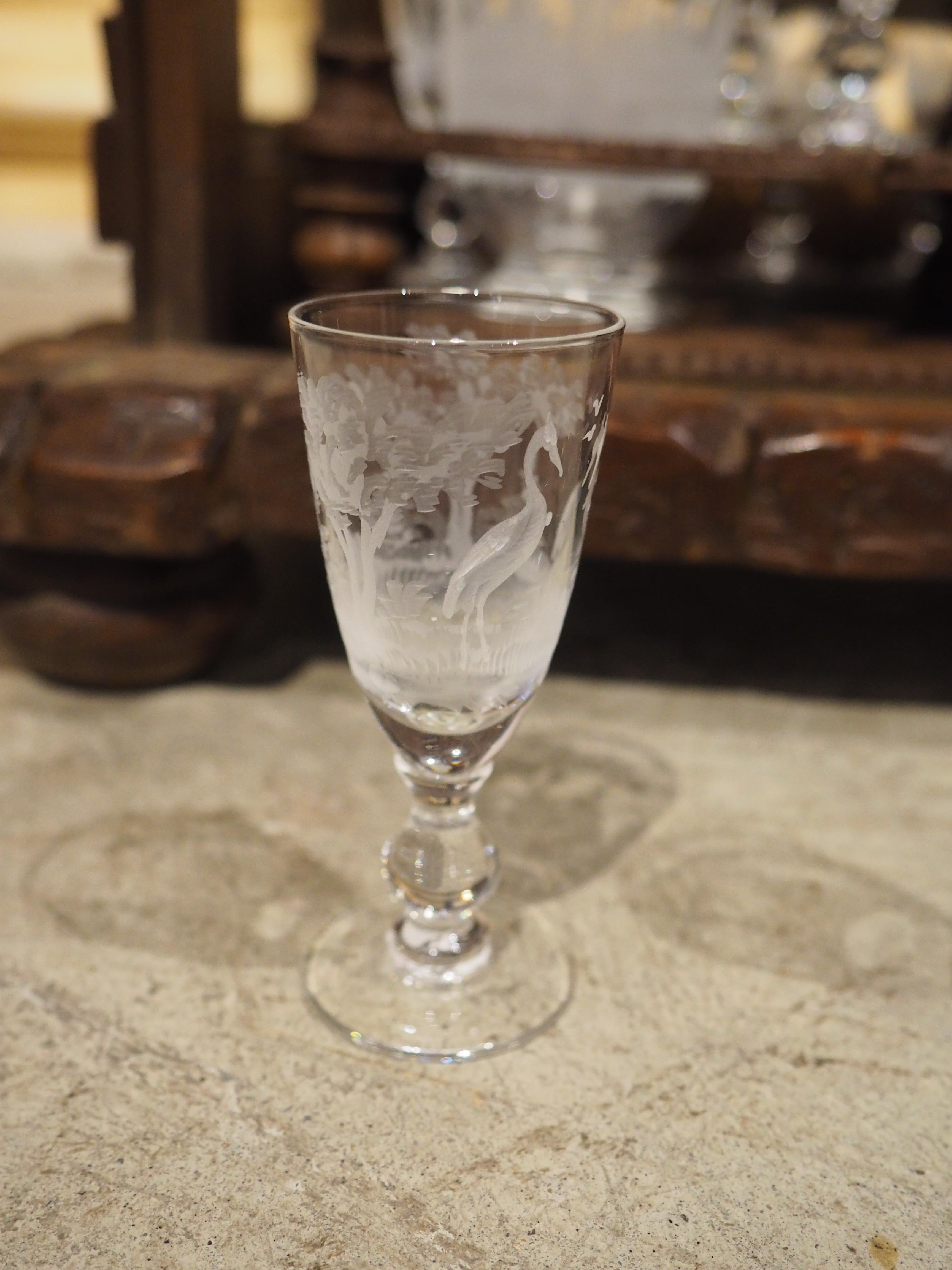Französischer Black Forest Cave A Likör des 19. Jahrhunderts mit Jagdmotiven aus geätztem Glas im Angebot 11