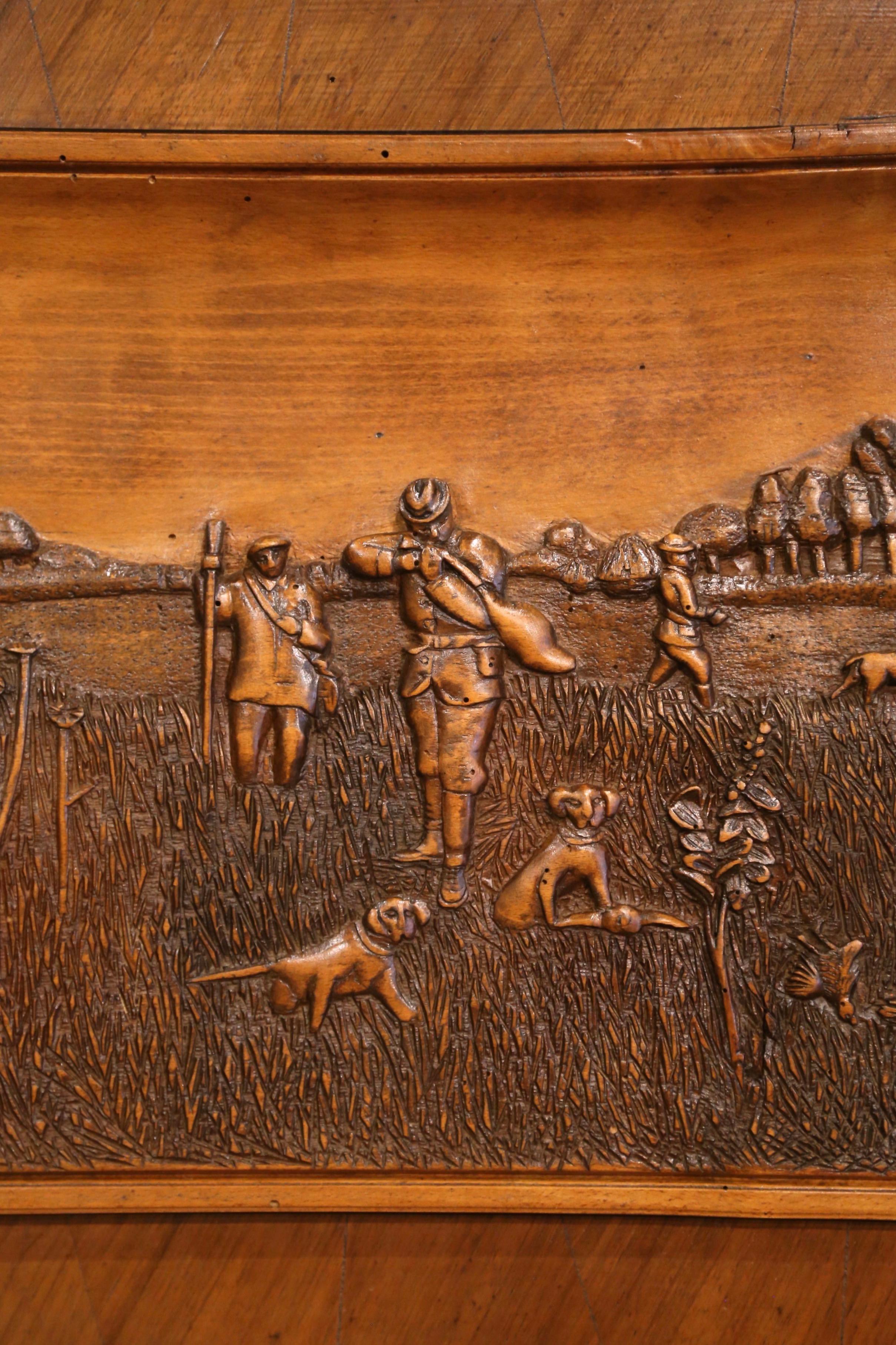 19th Century French Black Forest Hand Carved Hunt Scene Wall Decor For Sale 2